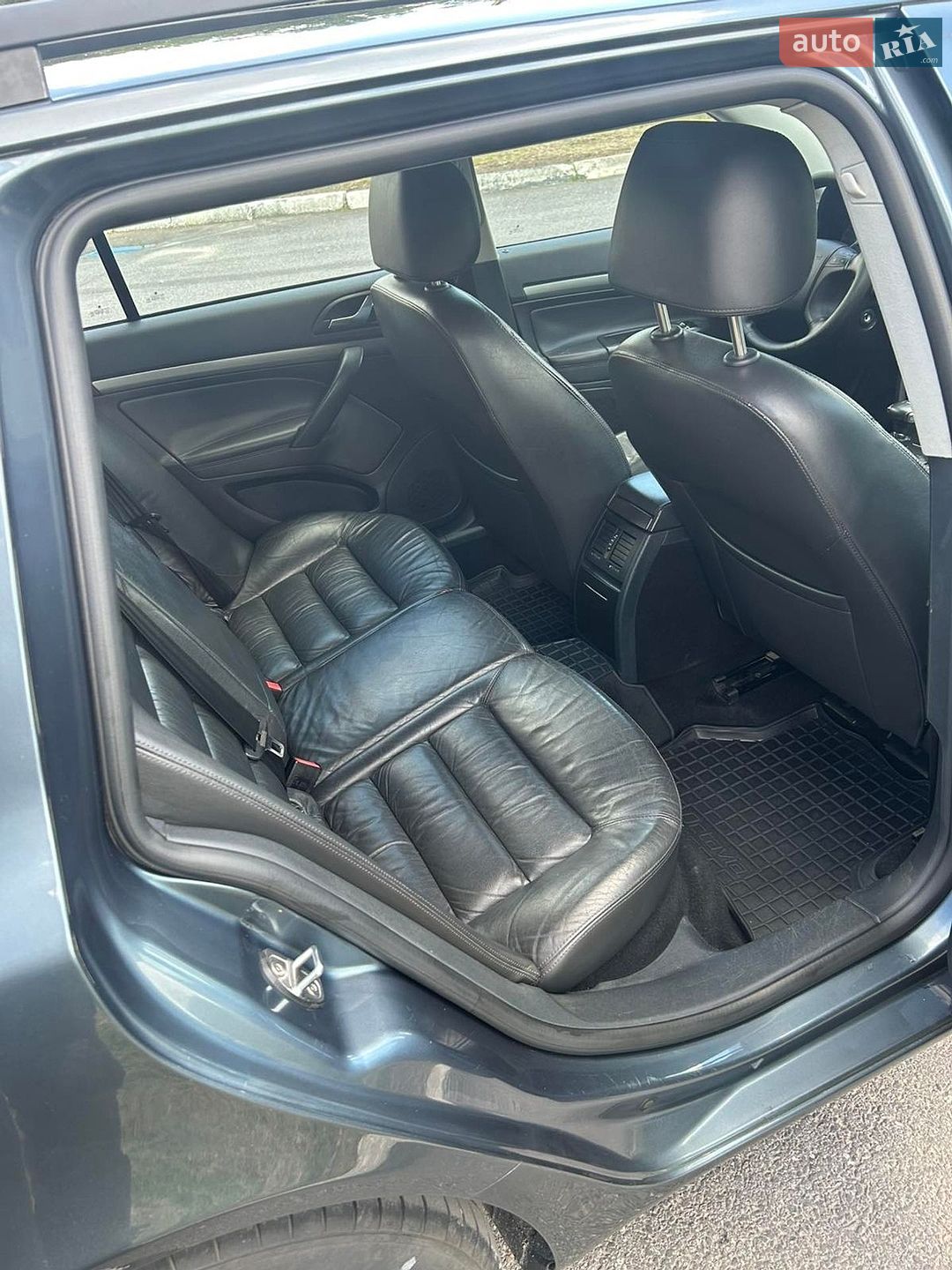 Skoda Octavia 2005 VIN TMBGE61ZX62204317 фото оголошення 5 з 18