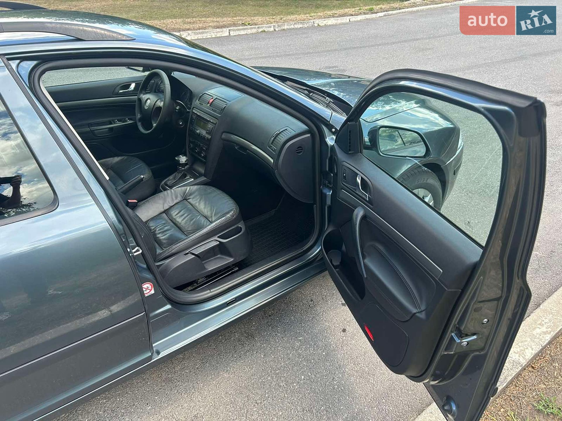 Skoda Octavia 2005 VIN TMBGE61ZX62204317 фото оголошення 6 з 18