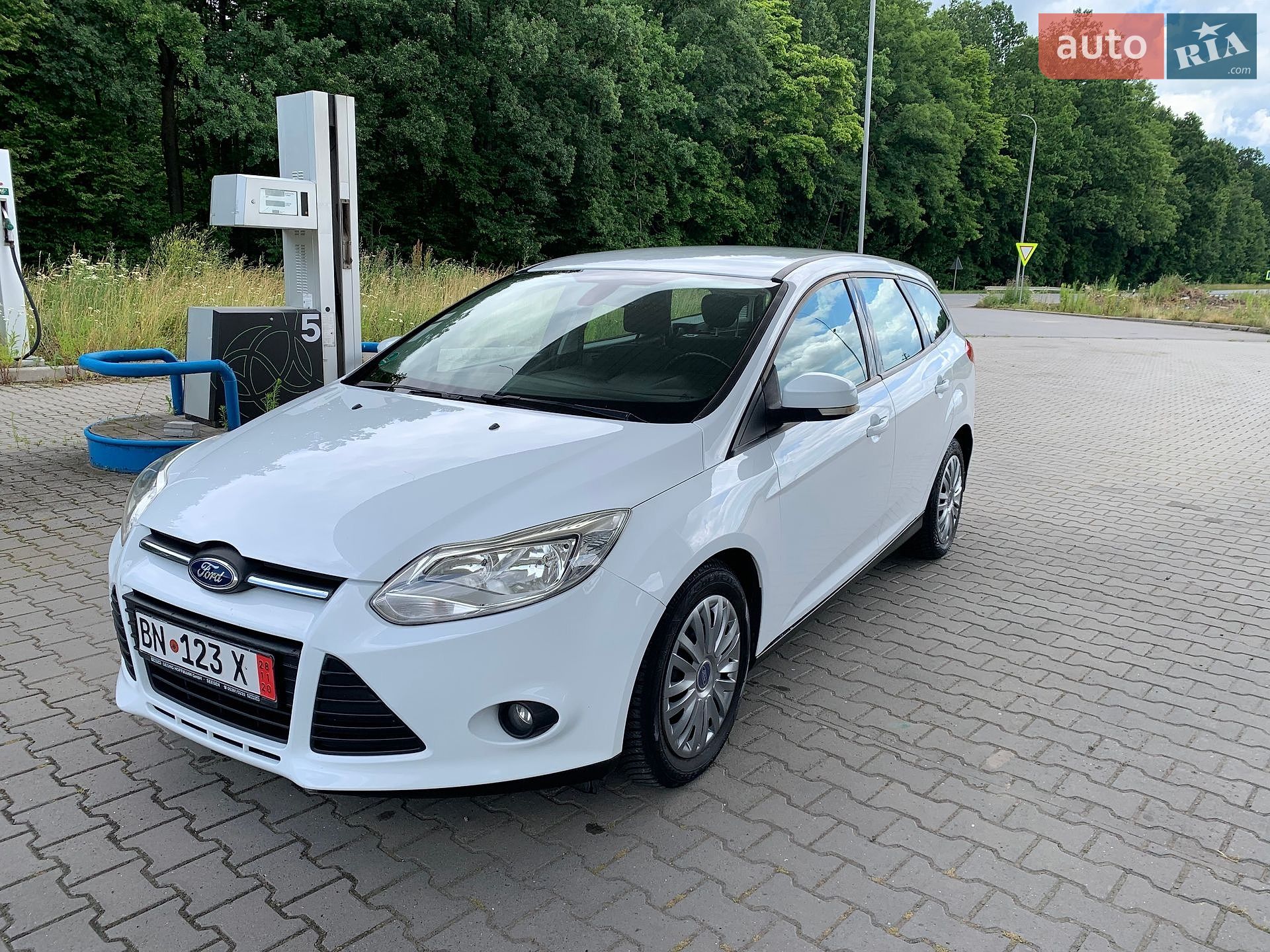 Ford Focus 2013 VIN WF0LXXGCBLDP32478 фото оголошення 6 з 33