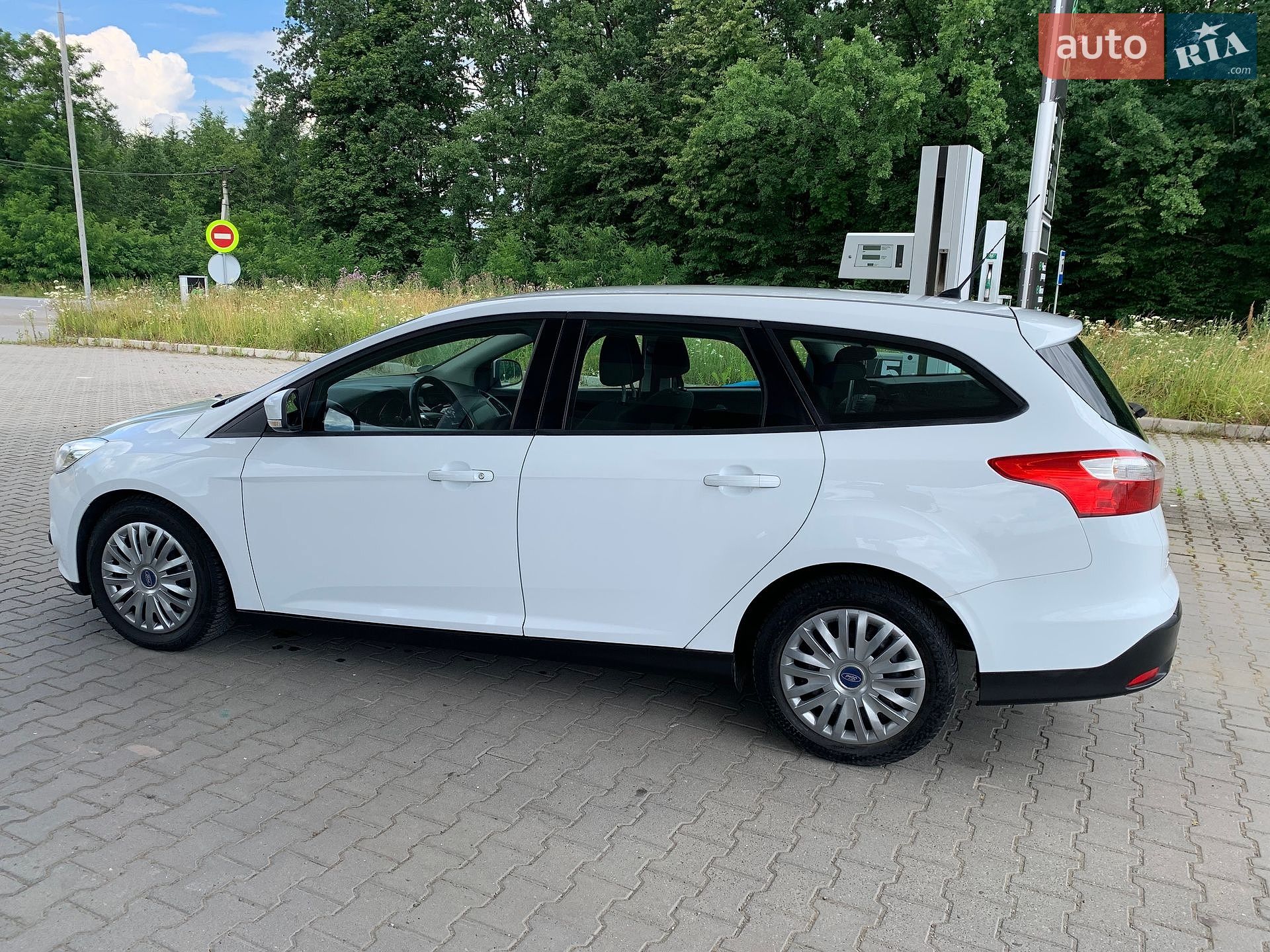 Ford Focus 2013 VIN WF0LXXGCBLDP32478 фото оголошення 20 з 33