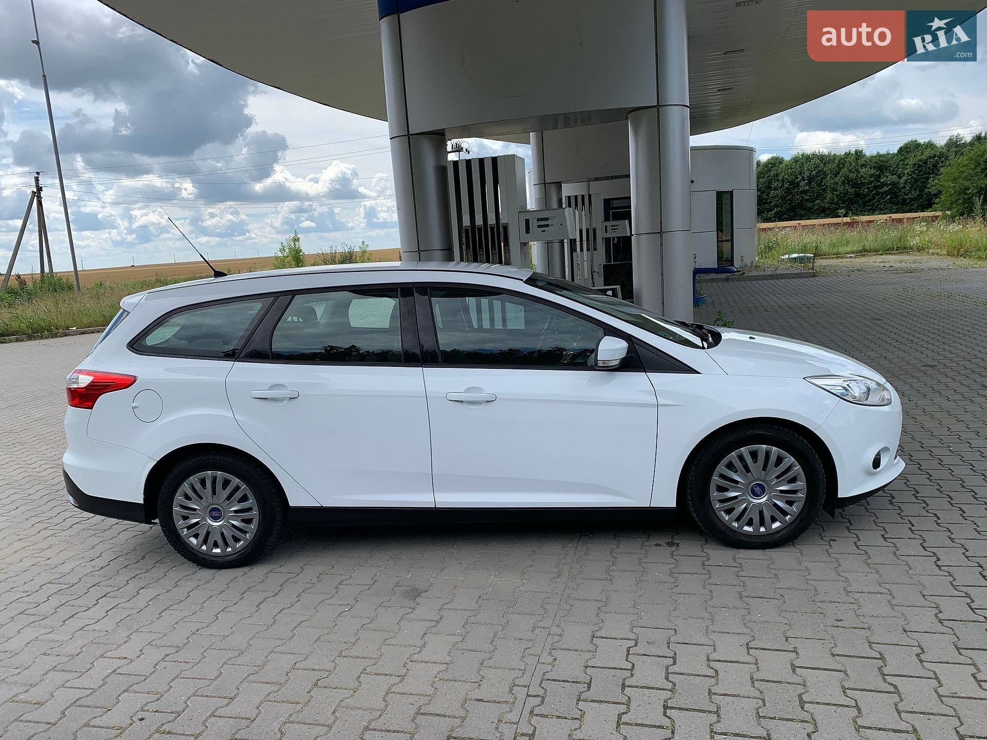 Ford Focus 2013 VIN WF0LXXGCBLDP32478 фото оголошення 30 з 33
