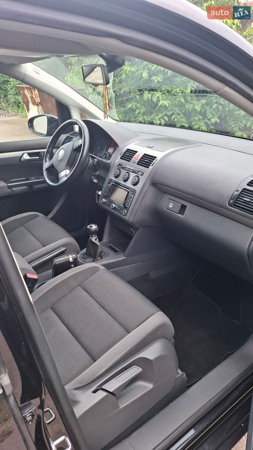 Volkswagen Touran 2009 VIN WVGZZZ1TZAW023832 фото оголошення 22 з 38