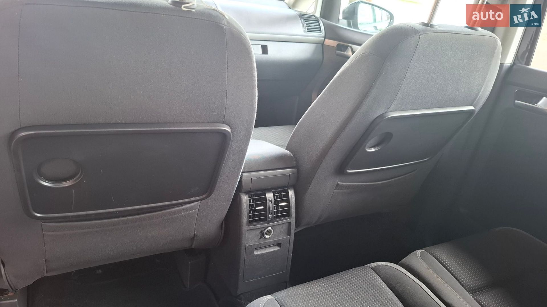 Volkswagen Touran 2009 VIN WVGZZZ1TZAW023832 фото оголошення 26 з 38
