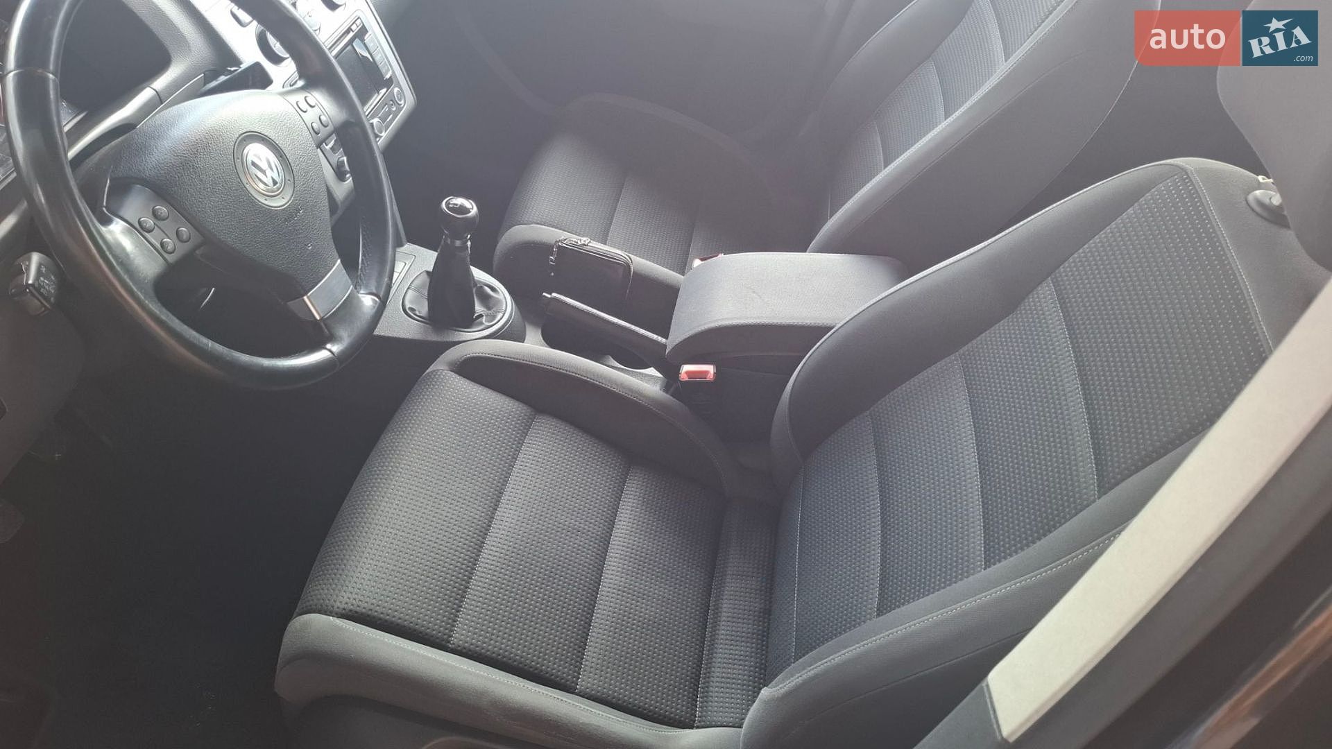 Volkswagen Touran 2009 VIN WVGZZZ1TZAW023832 фото оголошення 29 з 38