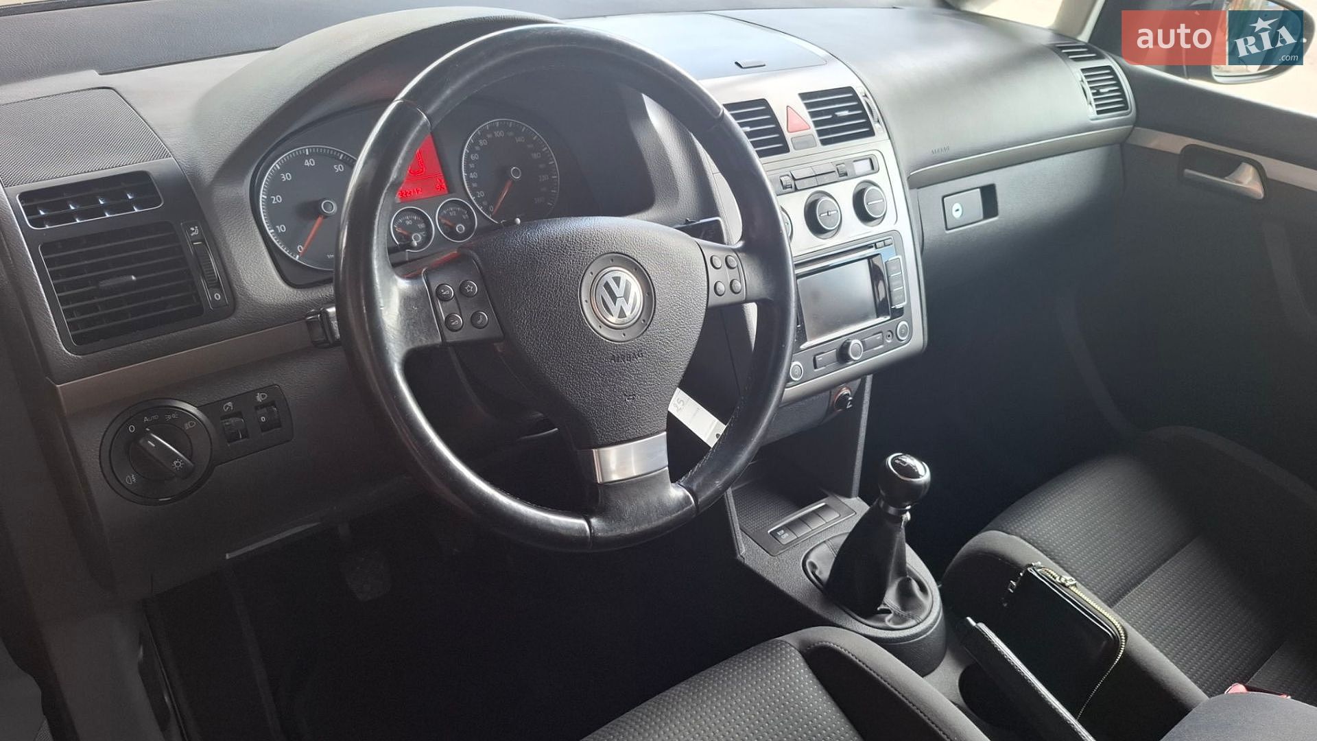 Volkswagen Touran 2009 VIN WVGZZZ1TZAW023832 фото оголошення 31 з 38