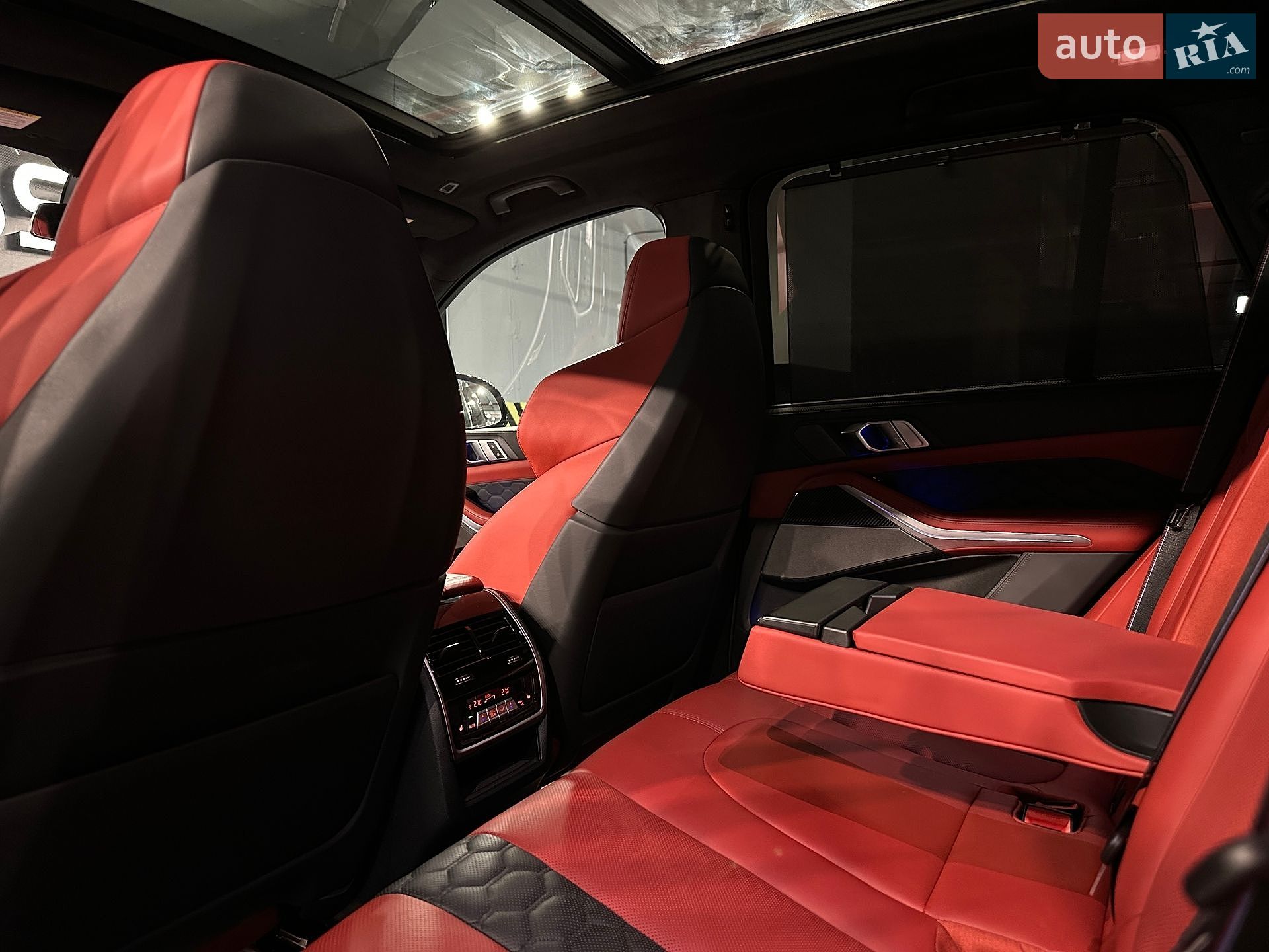 BMW X5 M 2022 VIN 5YMJU0C0XN9M84046 фото оголошення 12 з 32