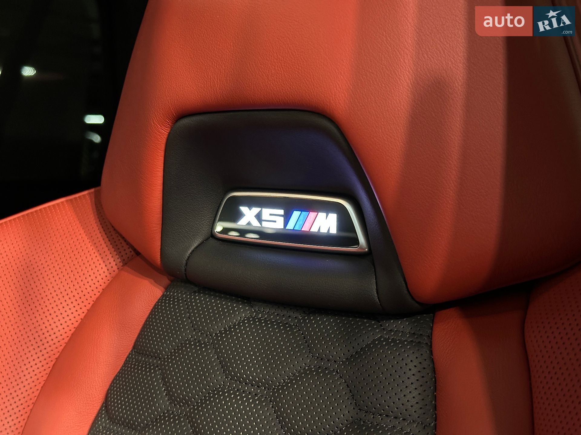 BMW X5 M 2022 VIN 5YMJU0C0XN9M84046 фото оголошення 23 з 32