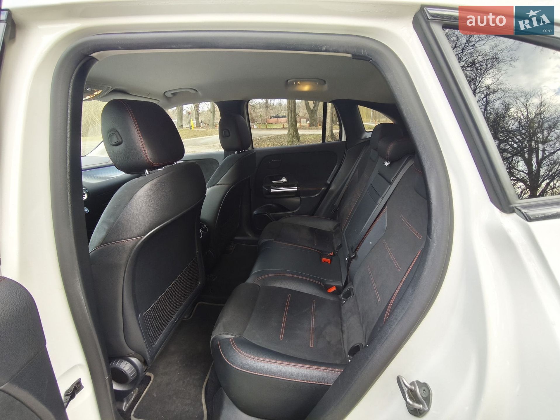Mercedes-Benz EQA 2021 VIN W1N2437011J006841 фото оголошення 12 з 36