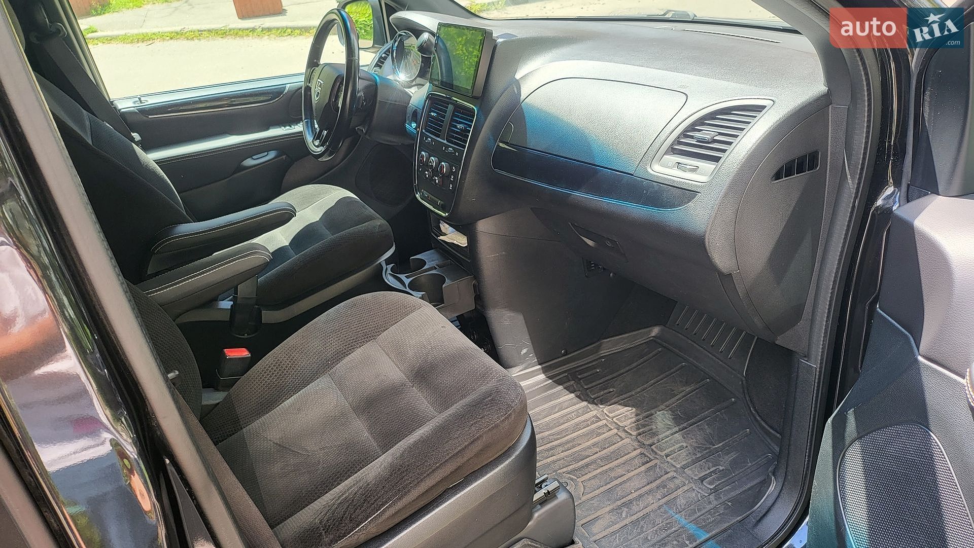 Dodge Grand Caravan 2015 VIN 2C4RDGBG0GR124719 фото оголошення 23 з 24