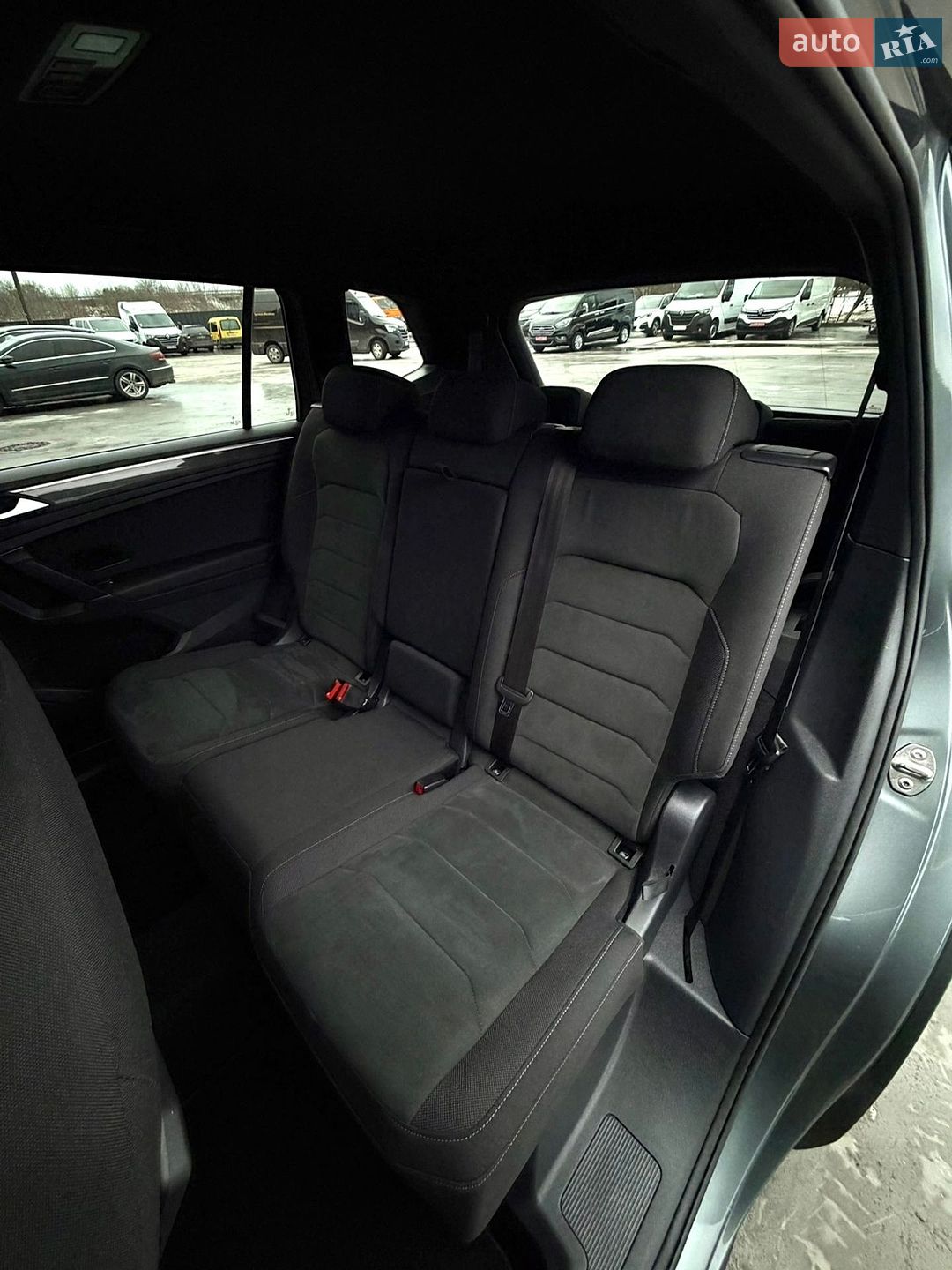 Volkswagen Tiguan 2019 VIN WVGZZZ5NZKM002526 фото оголошення 118 з 192