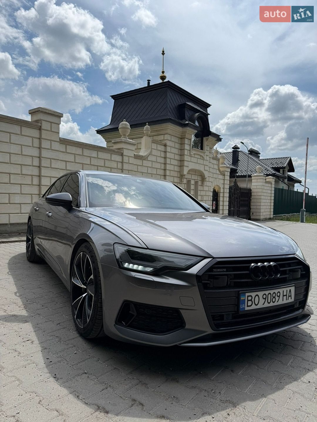 Audi A6 2019 VIN WAUZZZF22KN092998 фото оголошення 5 з 37