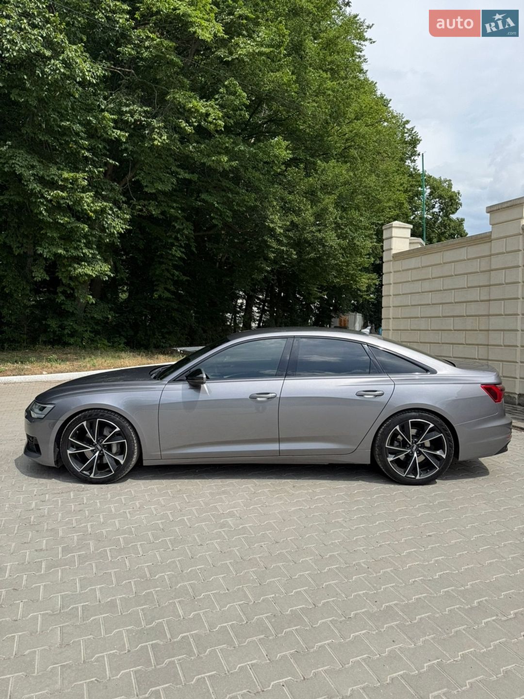 Audi A6 2019 VIN WAUZZZF22KN092998 фото оголошення 9 з 37