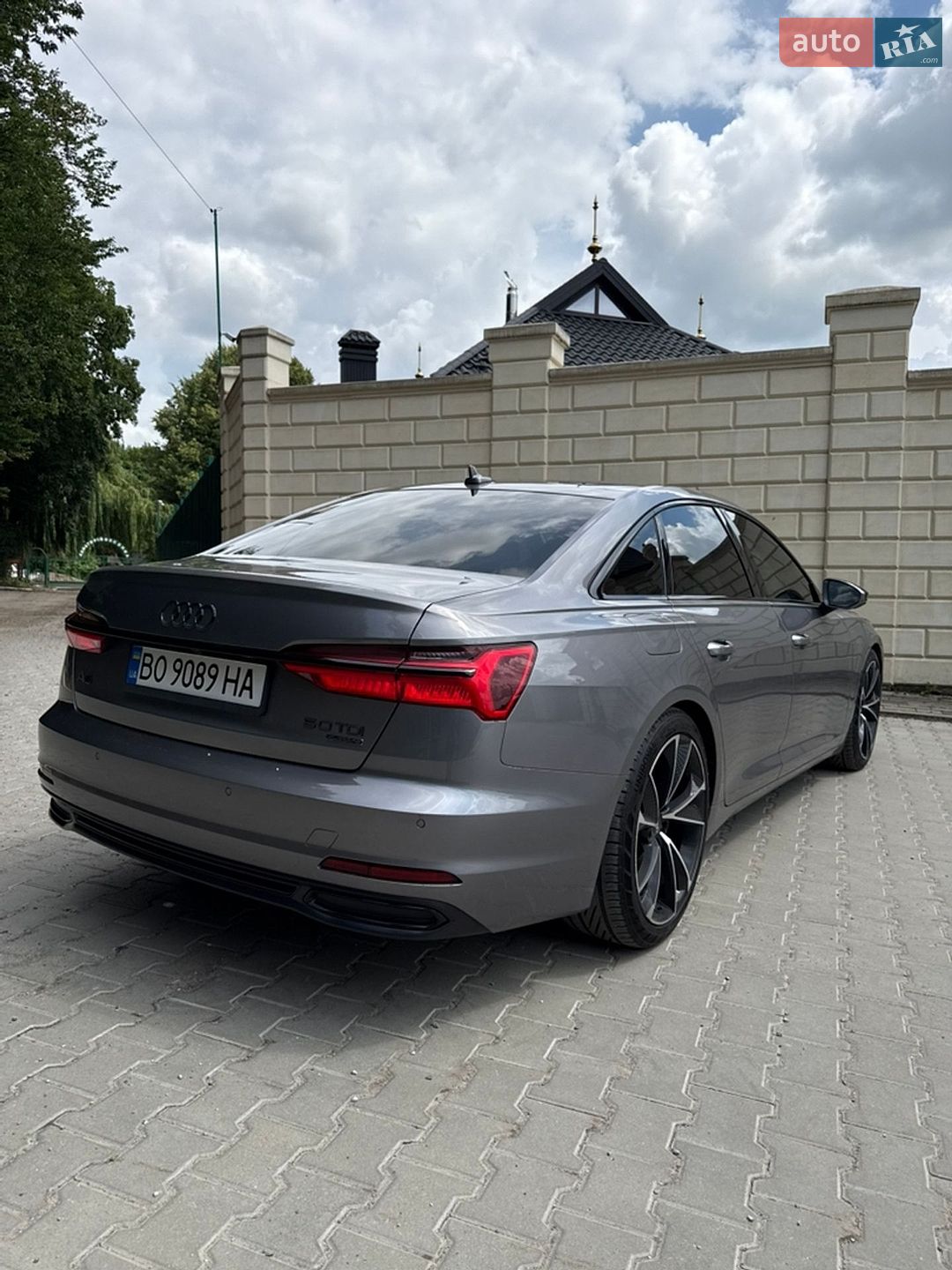 Audi A6 2019 VIN WAUZZZF22KN092998 фото оголошення 11 з 37