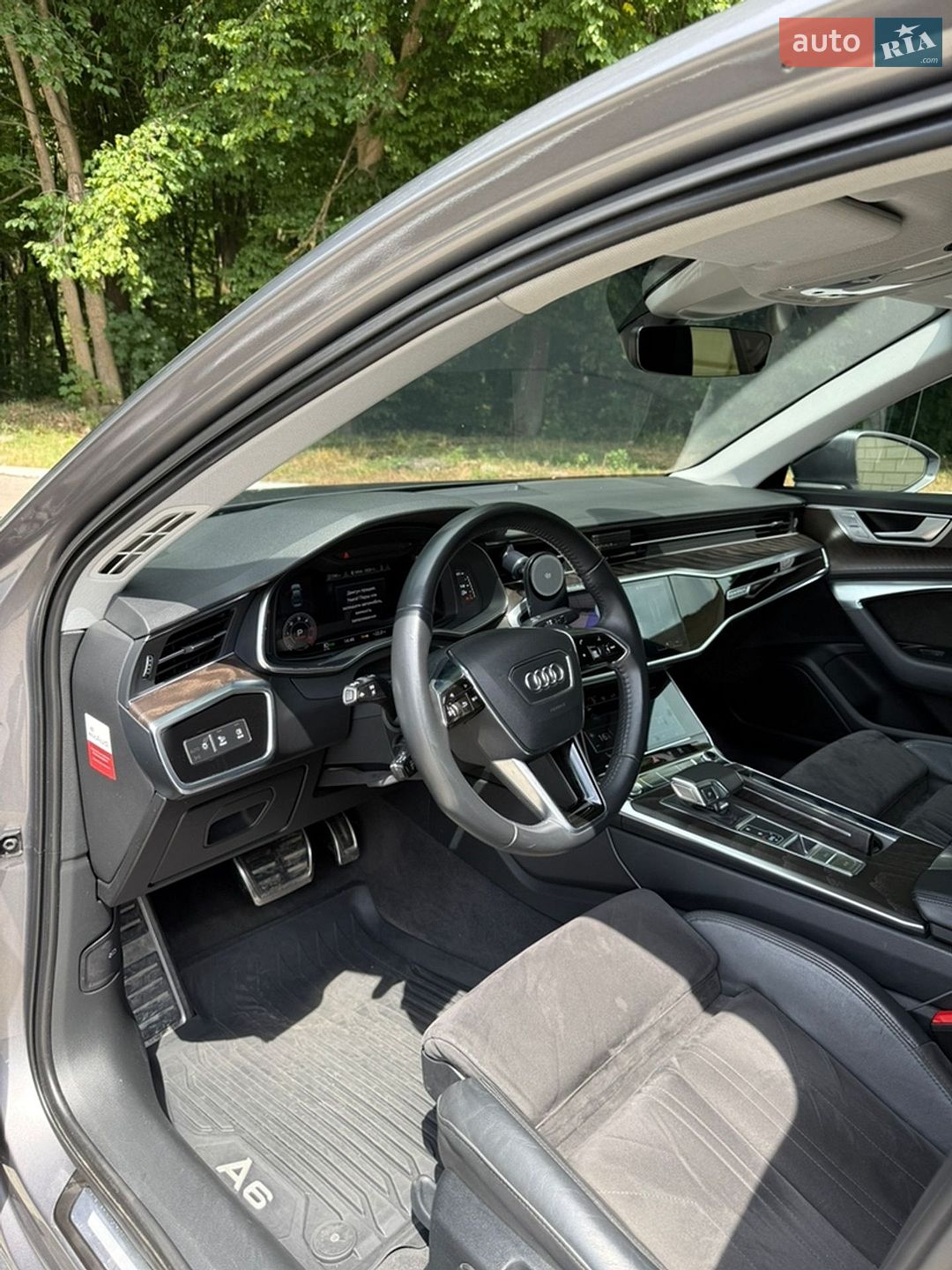Audi A6 2019 VIN WAUZZZF22KN092998 фото оголошення 13 з 37