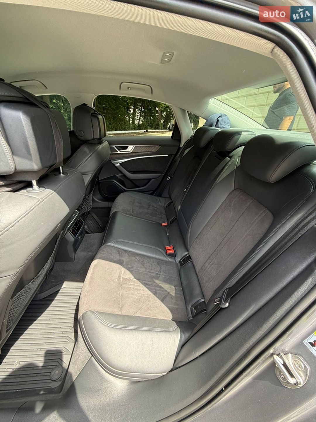 Audi A6 2019 VIN WAUZZZF22KN092998 фото оголошення 20 з 37