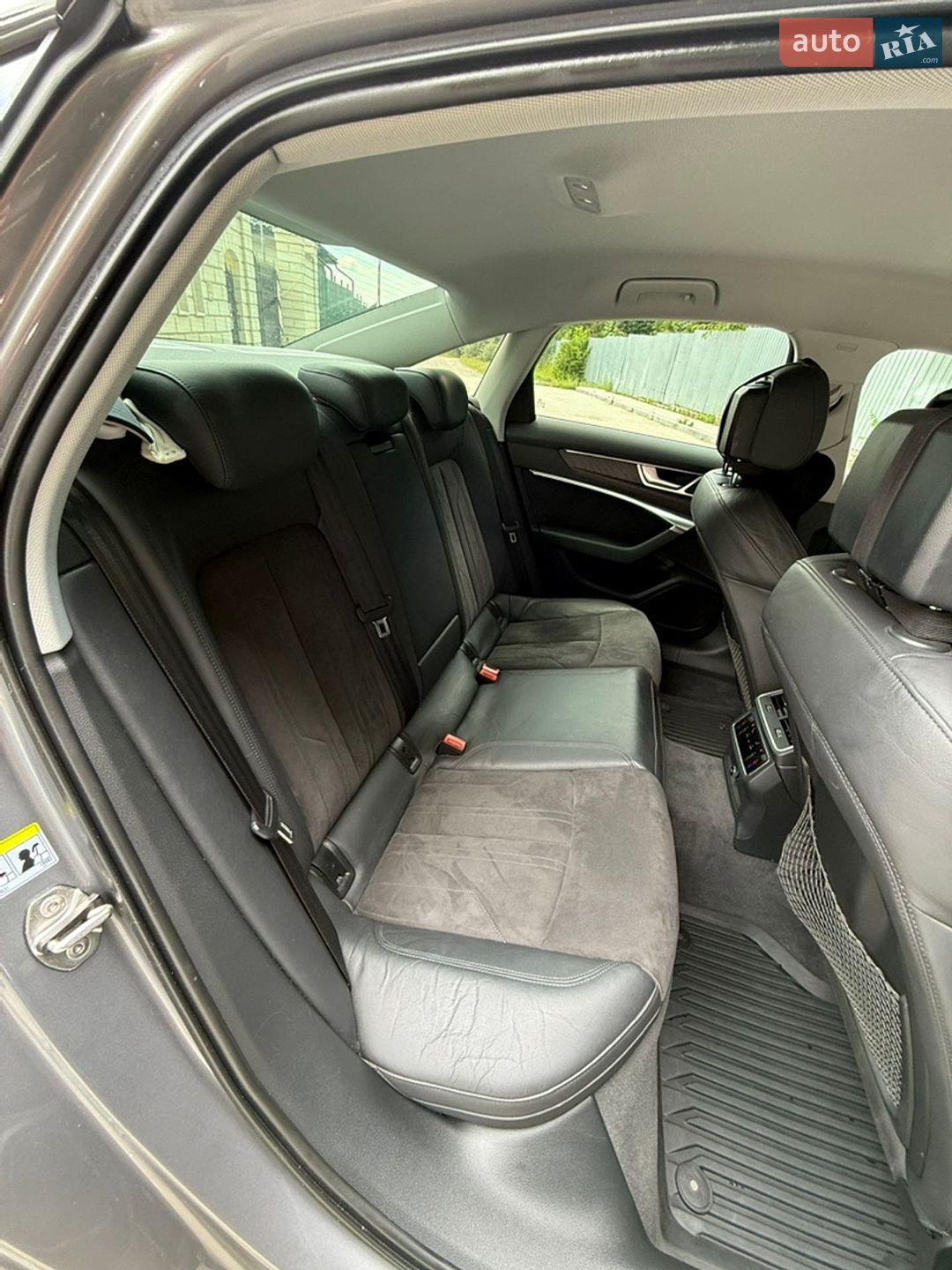 Audi A6 2019 VIN WAUZZZF22KN092998 фото оголошення 25 з 37