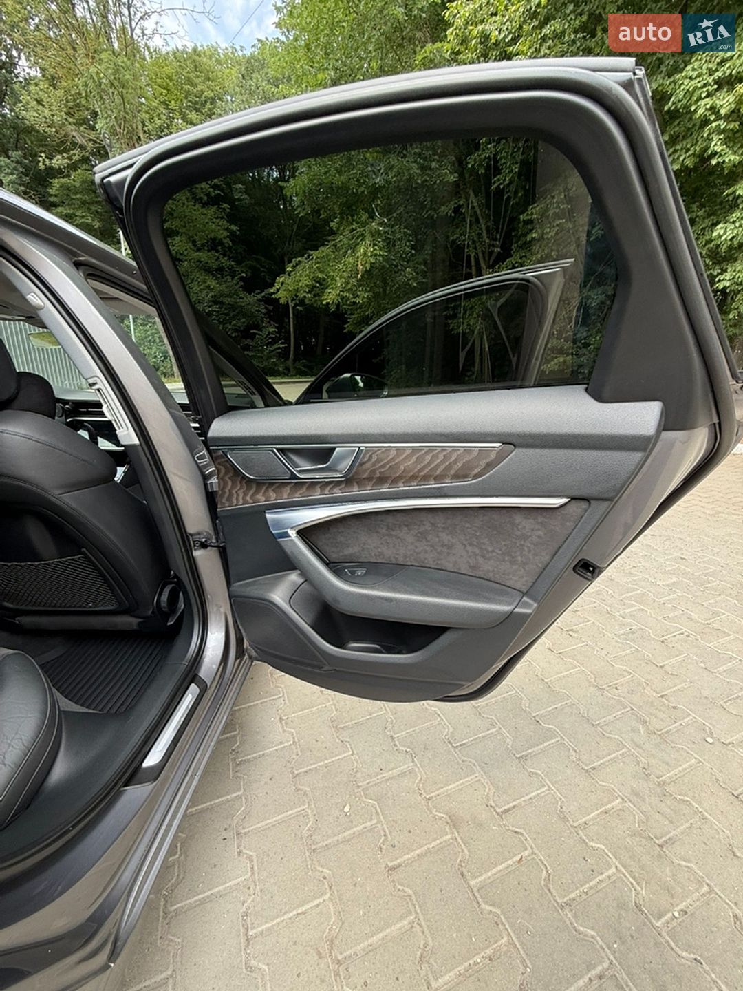 Audi A6 2019 VIN WAUZZZF22KN092998 фото оголошення 26 з 37