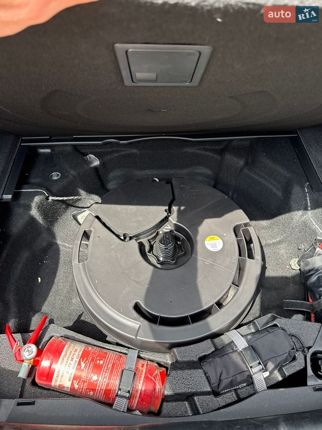Audi A6 2019 VIN WAUZZZF22KN092998 фото оголошення 35 з 37