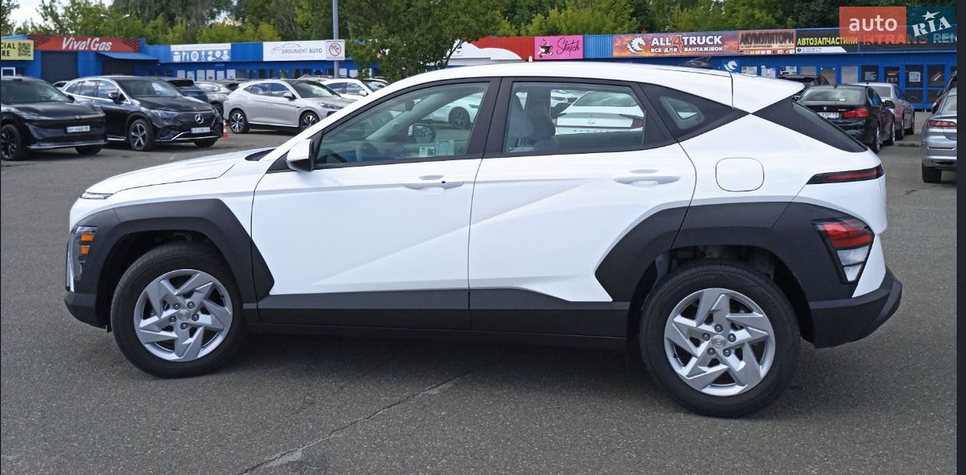 Hyundai Kona 2024 VIN KM8HA3AB7RU184890 фото оголошення 12 з 38