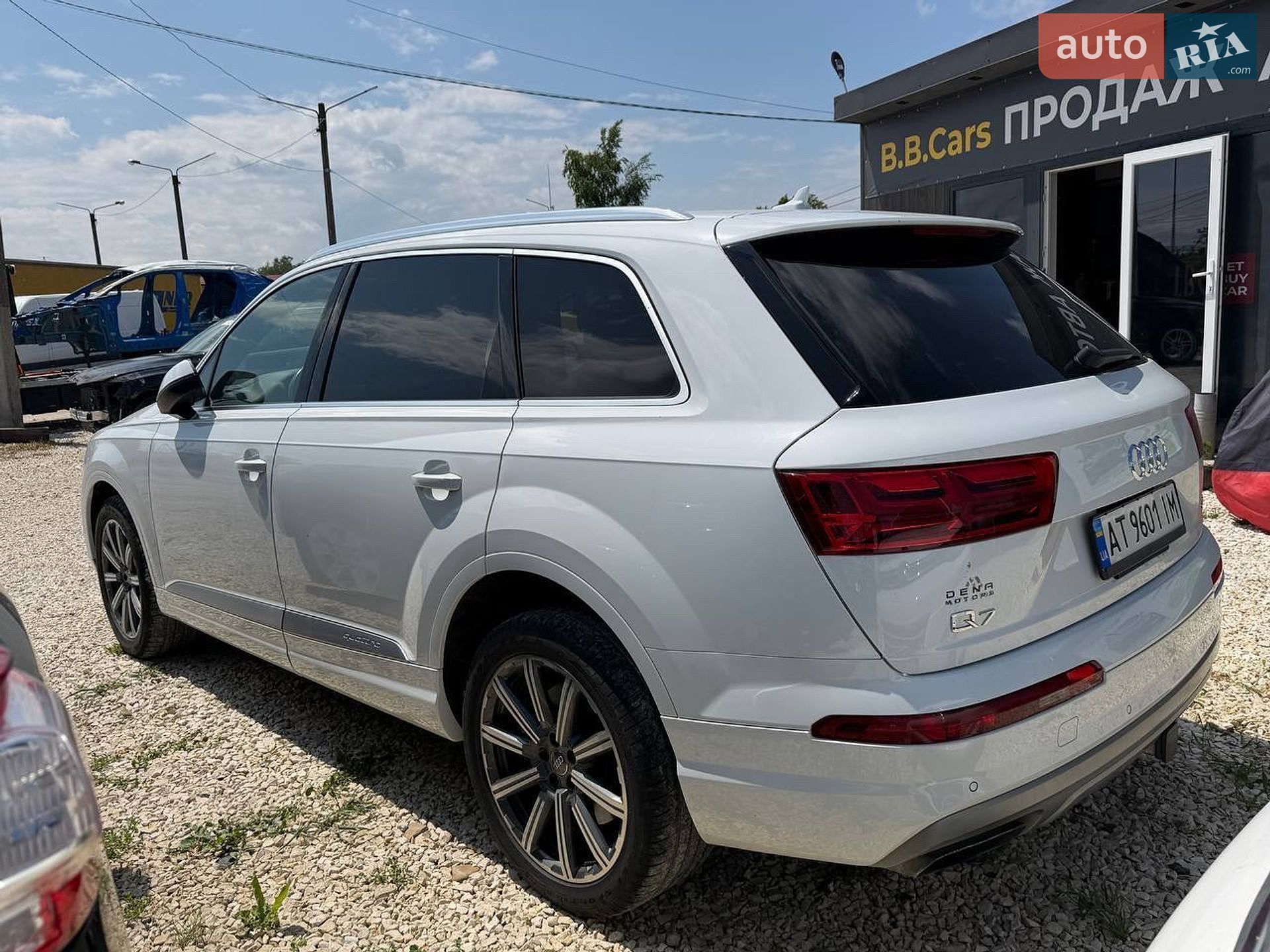 Audi Q7 2017 VIN WA1VAAF75JD026126 фото оголошення 4 з 12