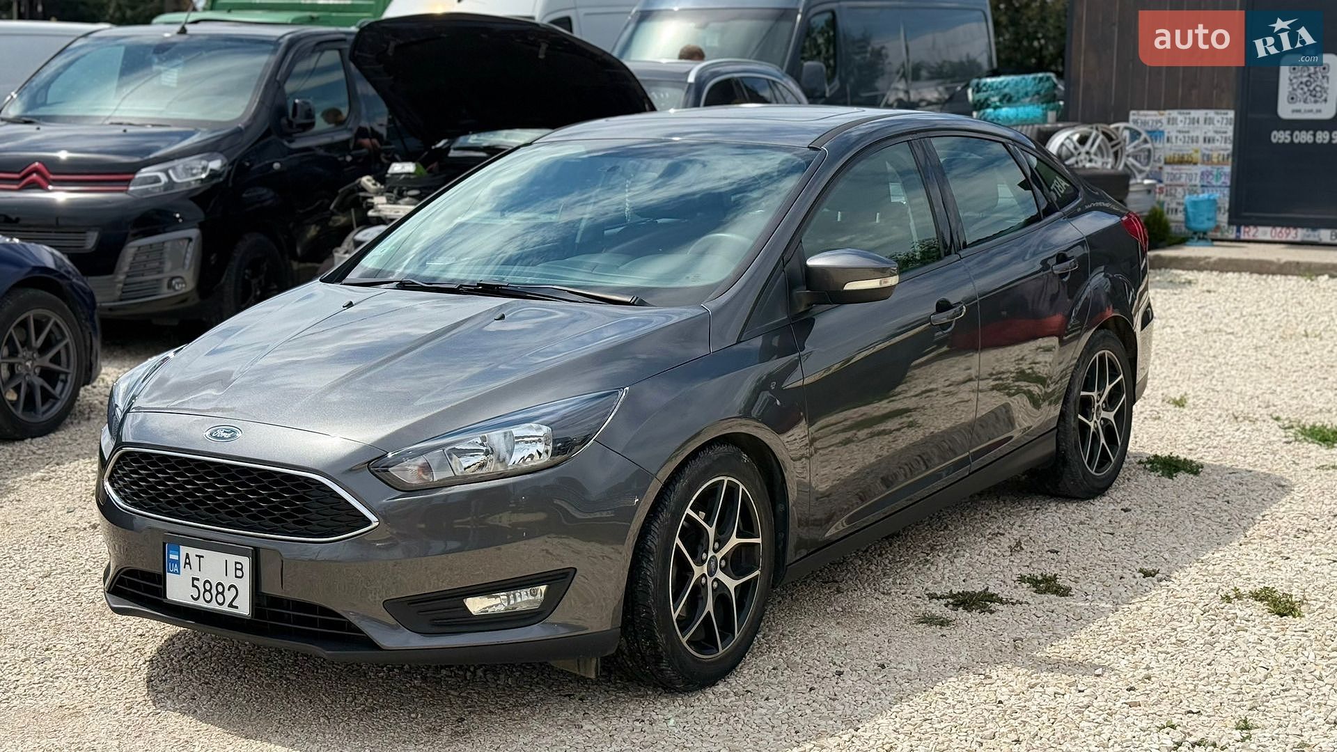 Ford Focus 2017 VIN 1FADP3H28JL219282 фото оголошення 2 з 16