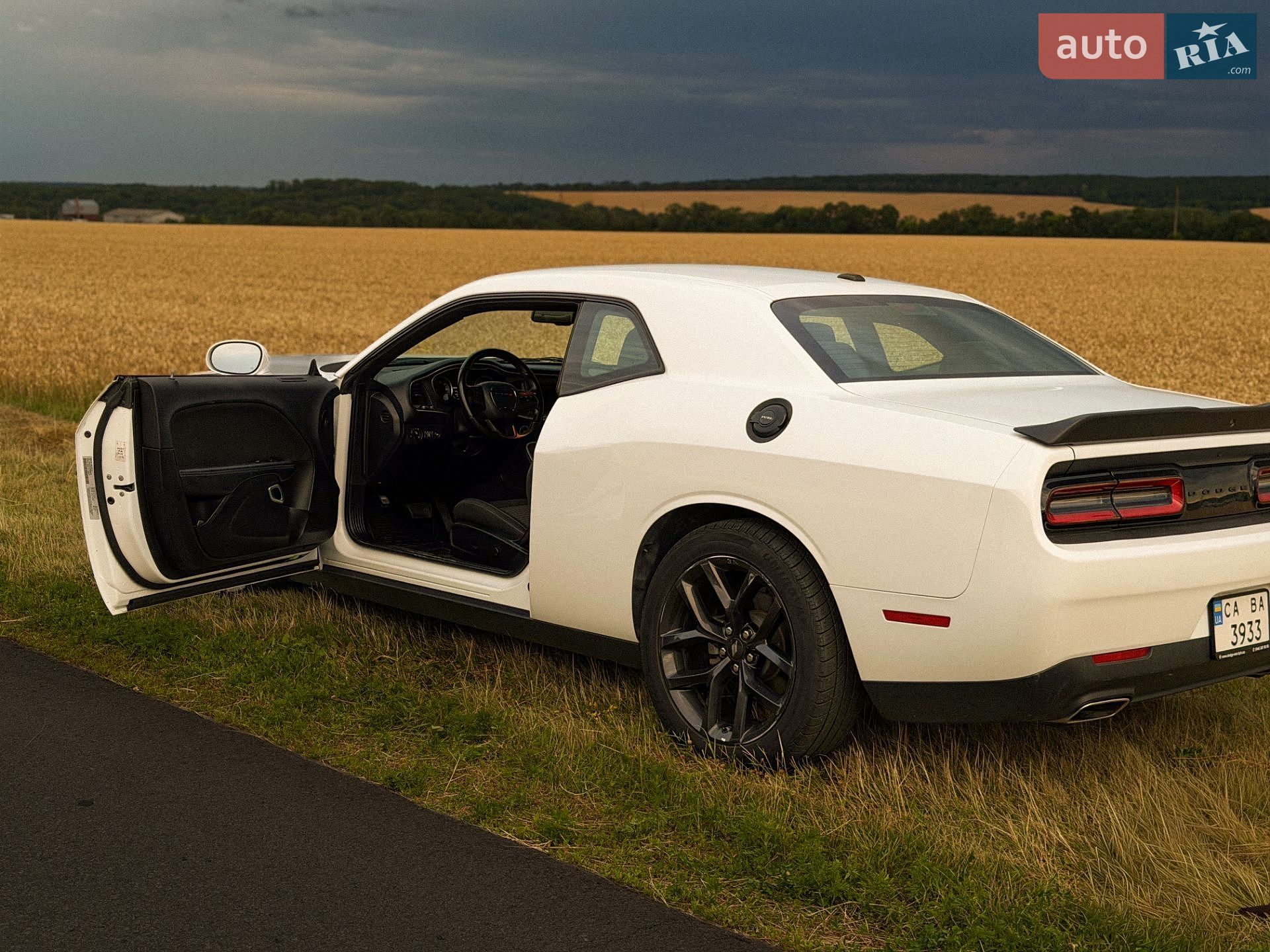 Dodge Challenger 2022 VIN 2C3CDZAG7NH263370 фото оголошення 10 з 32