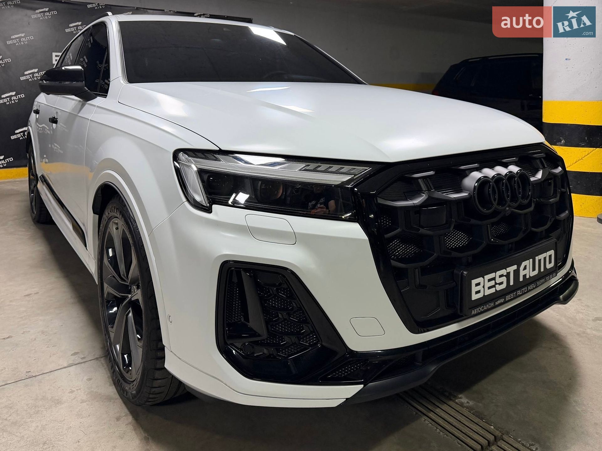 Audi SQ7 2024 VIN WAUZZZ4MXRD017759 фото оголошення 4 з 113