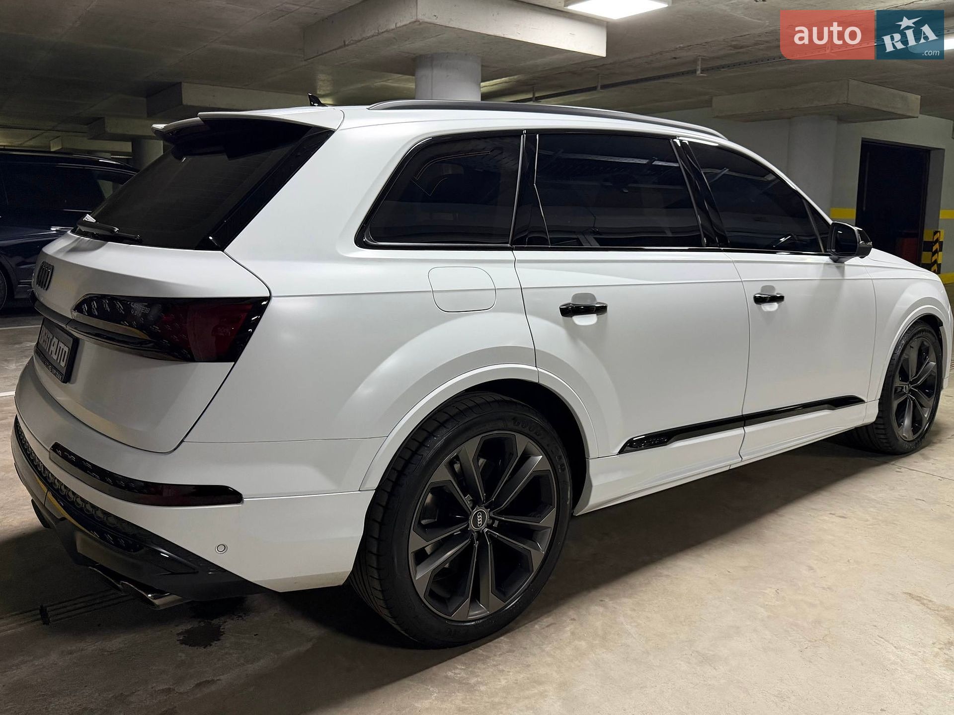 Audi SQ7 2024 VIN WAUZZZ4MXRD017759 фото оголошення 9 з 113