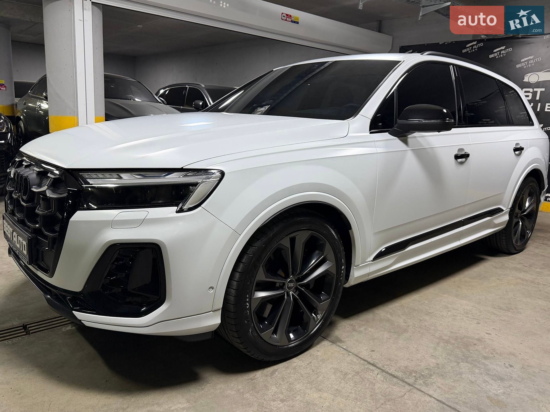 Audi SQ7 2024 VIN WAUZZZ4MXRD017759 фото оголошення 20 з 113