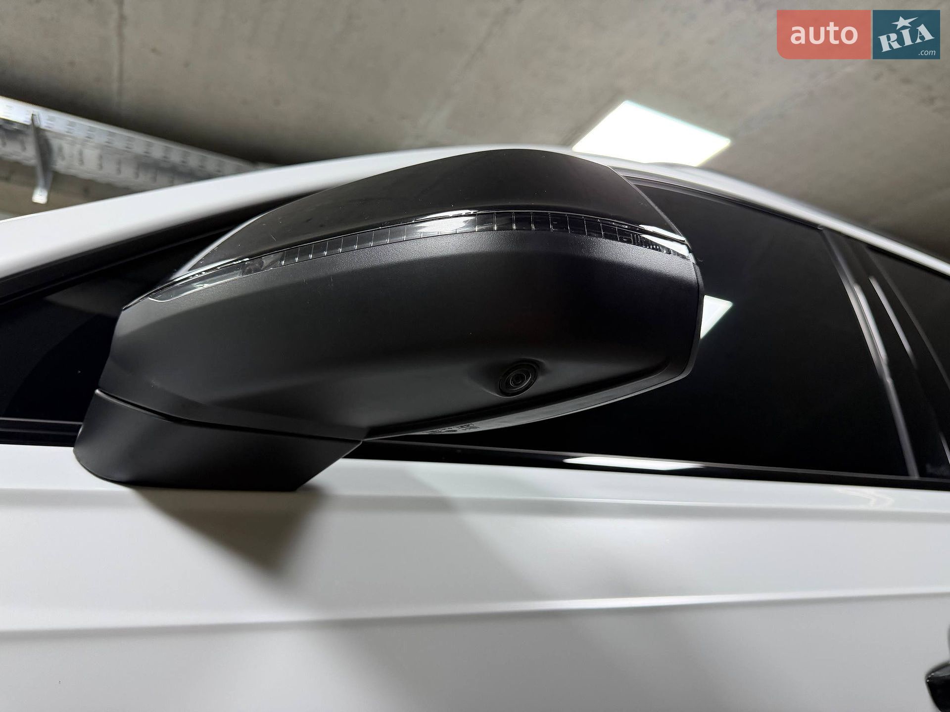 Audi SQ7 2024 VIN WAUZZZ4MXRD017759 фото оголошення 28 з 113