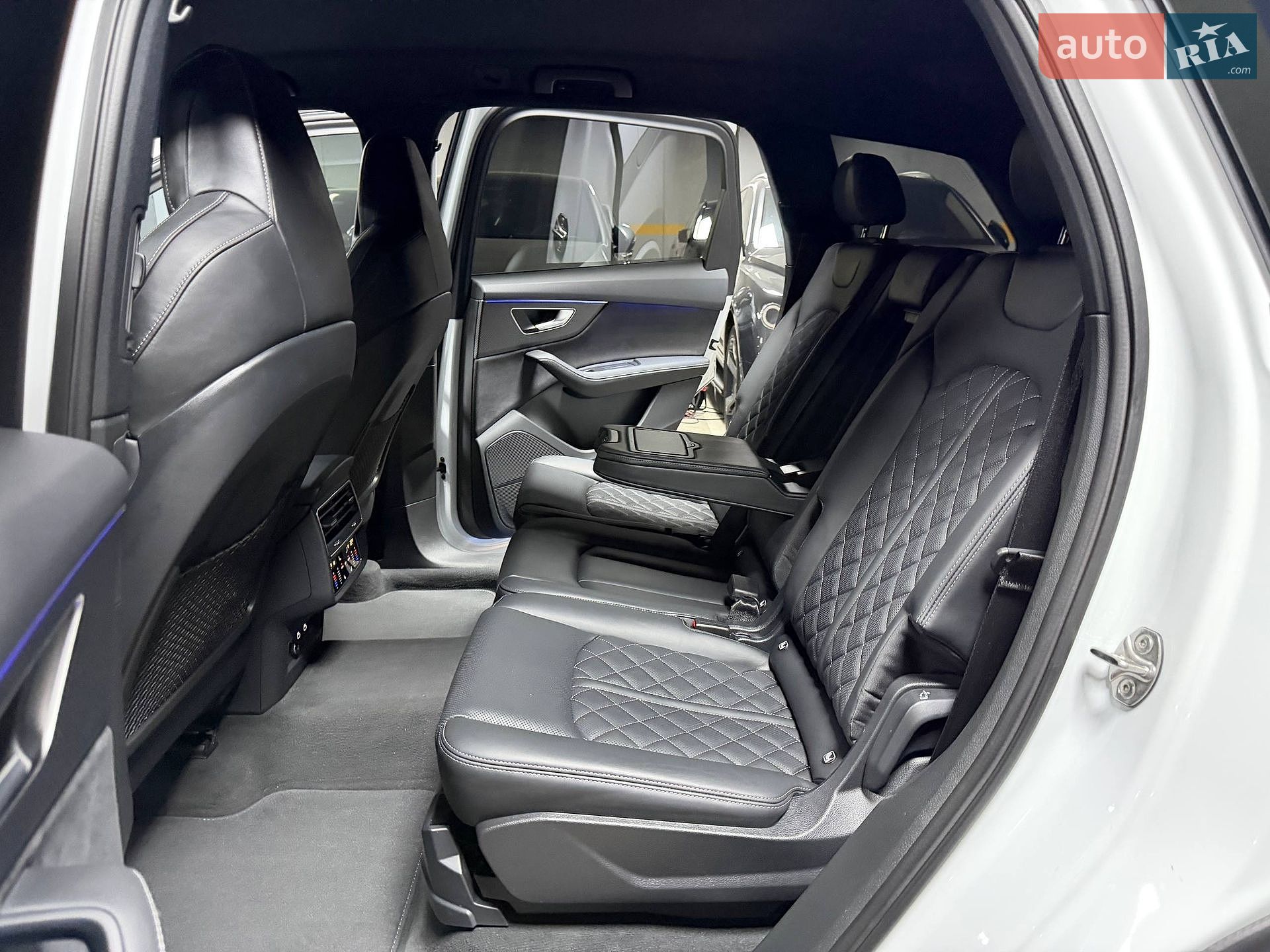 Audi SQ7 2024 VIN WAUZZZ4MXRD017759 фото оголошення 62 з 113