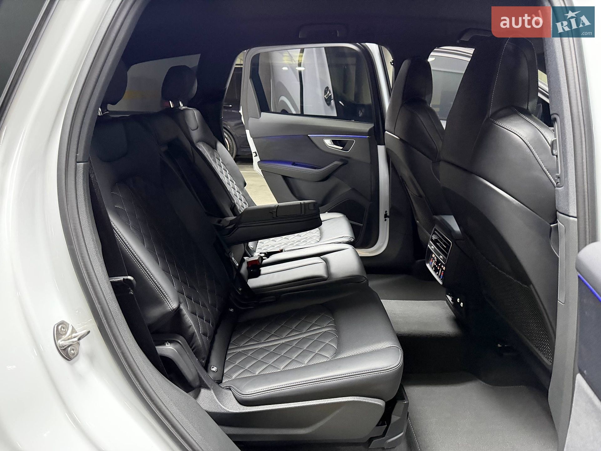 Audi SQ7 2024 VIN WAUZZZ4MXRD017759 фото оголошення 68 з 113