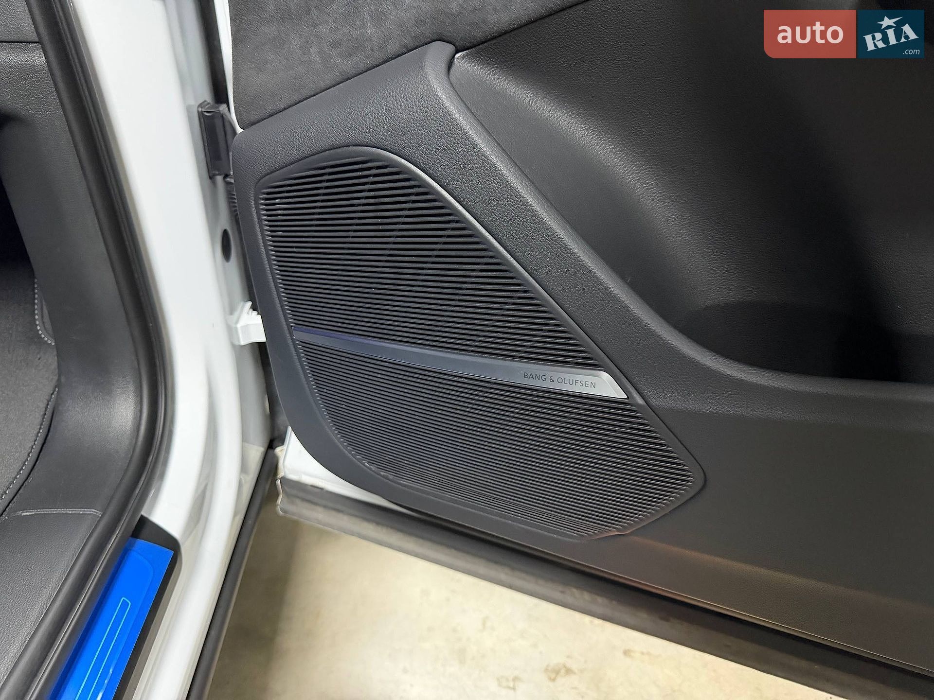 Audi SQ7 2024 VIN WAUZZZ4MXRD017759 фото оголошення 102 з 113
