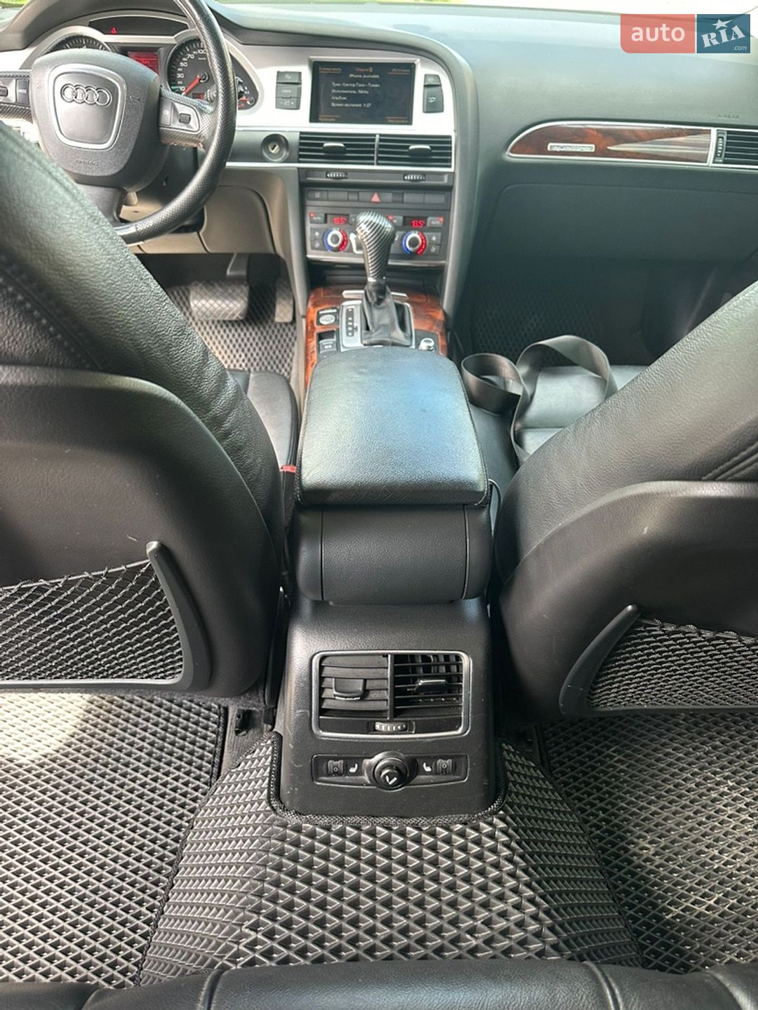 Audi A6 2010 VIN WAUZZZ4F5BN052243 фото оголошення 12 з 15