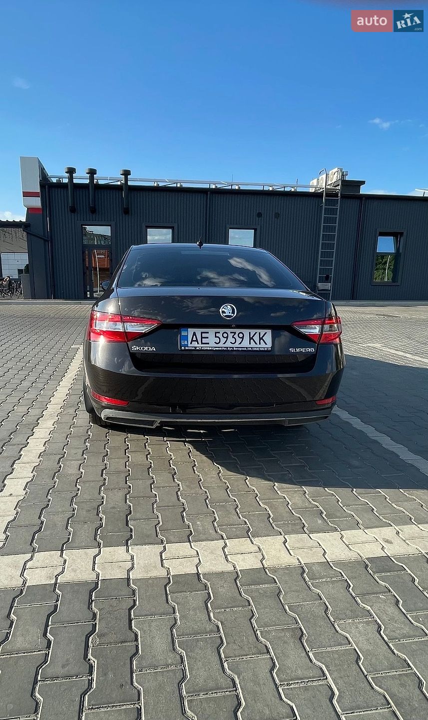 Skoda Superb 2015 VIN Y6UAL4NP7GB300092 фото оголошення 6 з 8