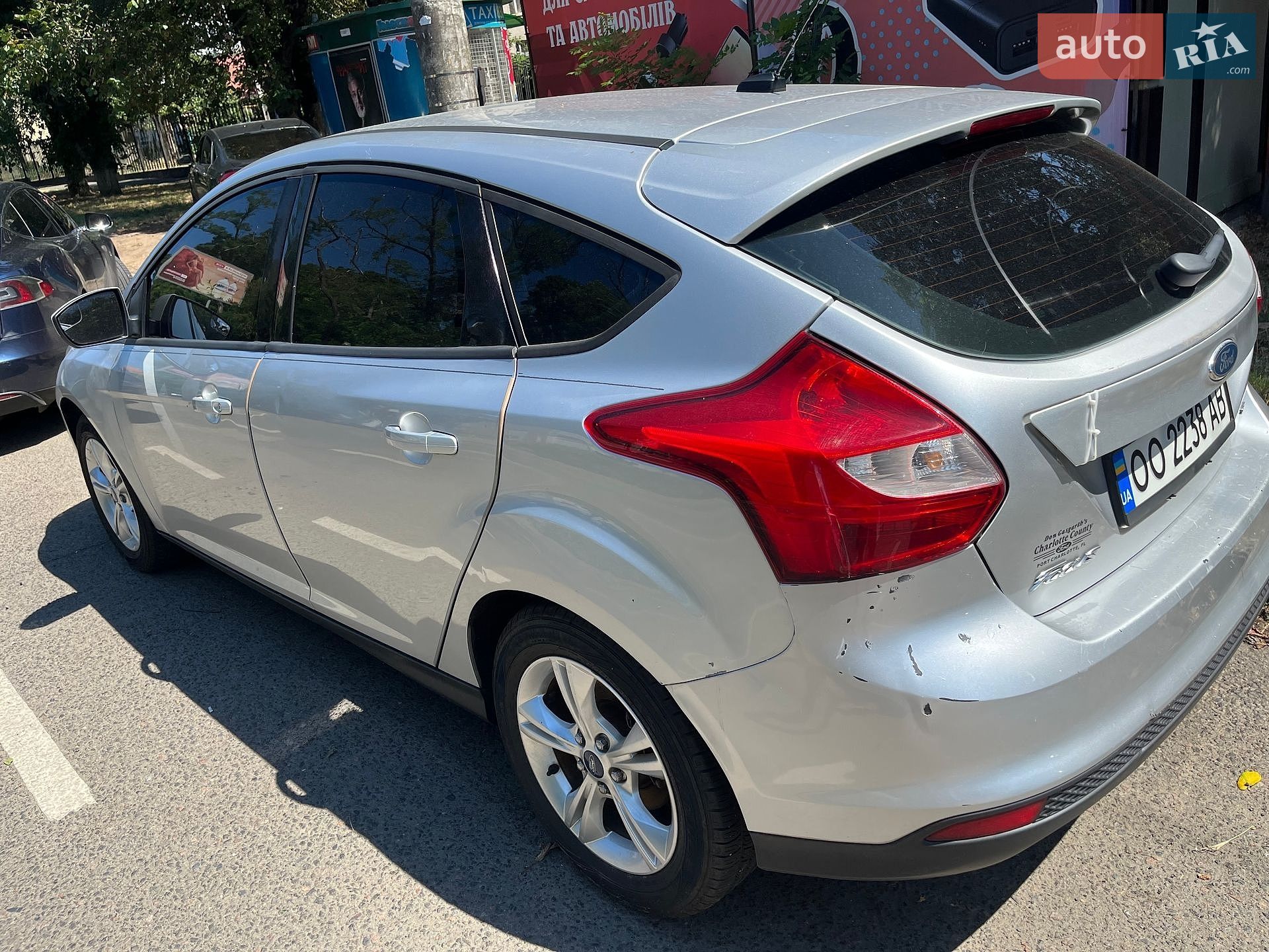 Ford Focus 2011 VIN 1FAHP3K25CL282630 фото оголошення 2 з 14