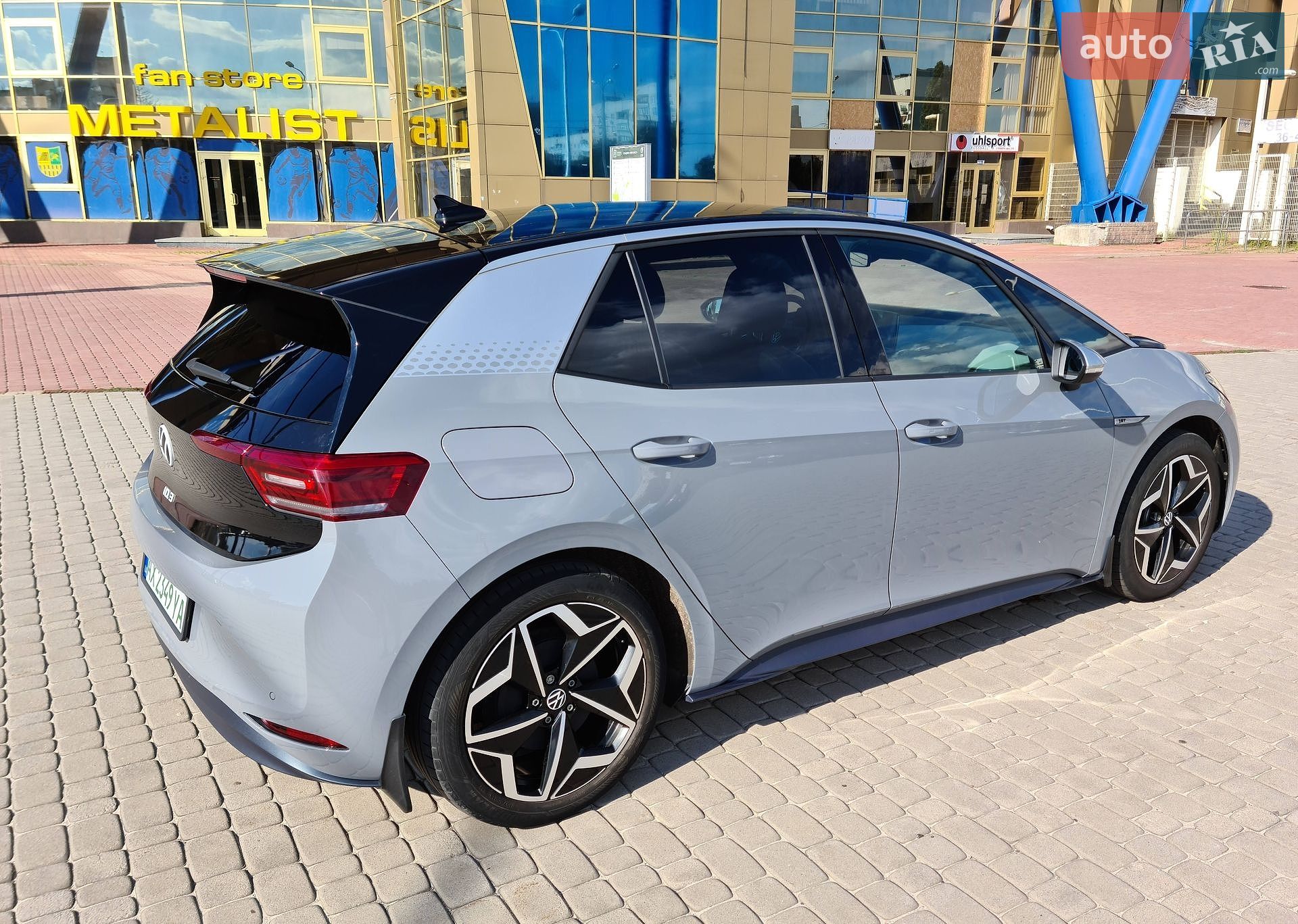 Volkswagen ID.3 2020 VIN WVWZZZE1ZLP017471 фото оголошення 4 з 50