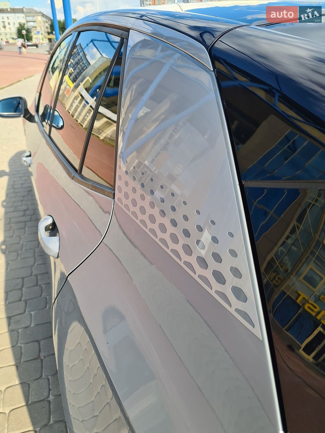 Volkswagen ID.3 2020 VIN WVWZZZE1ZLP017471 фото оголошення 8 з 50