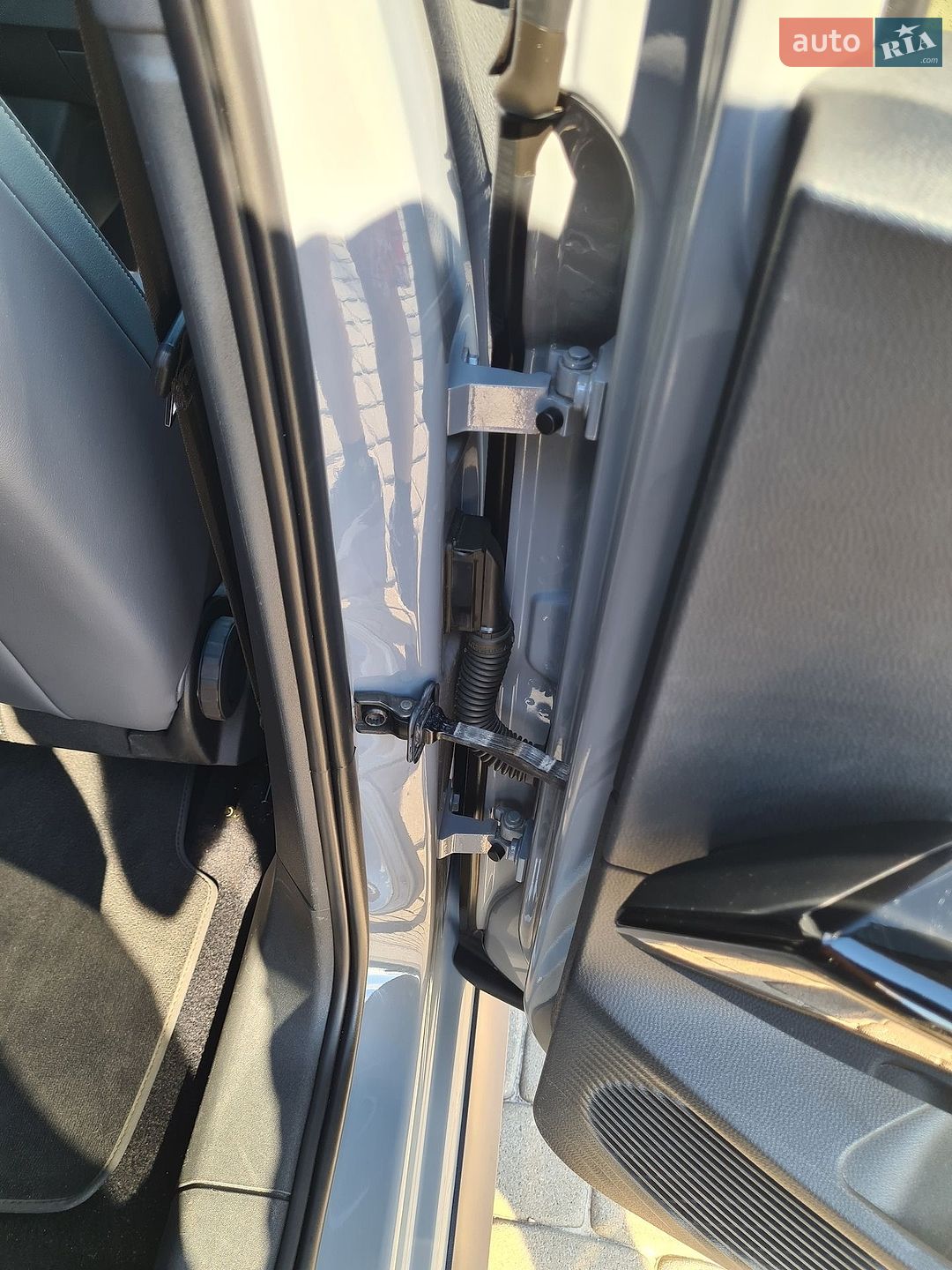 Volkswagen ID.3 2020 VIN WVWZZZE1ZLP017471 фото оголошення 25 з 50