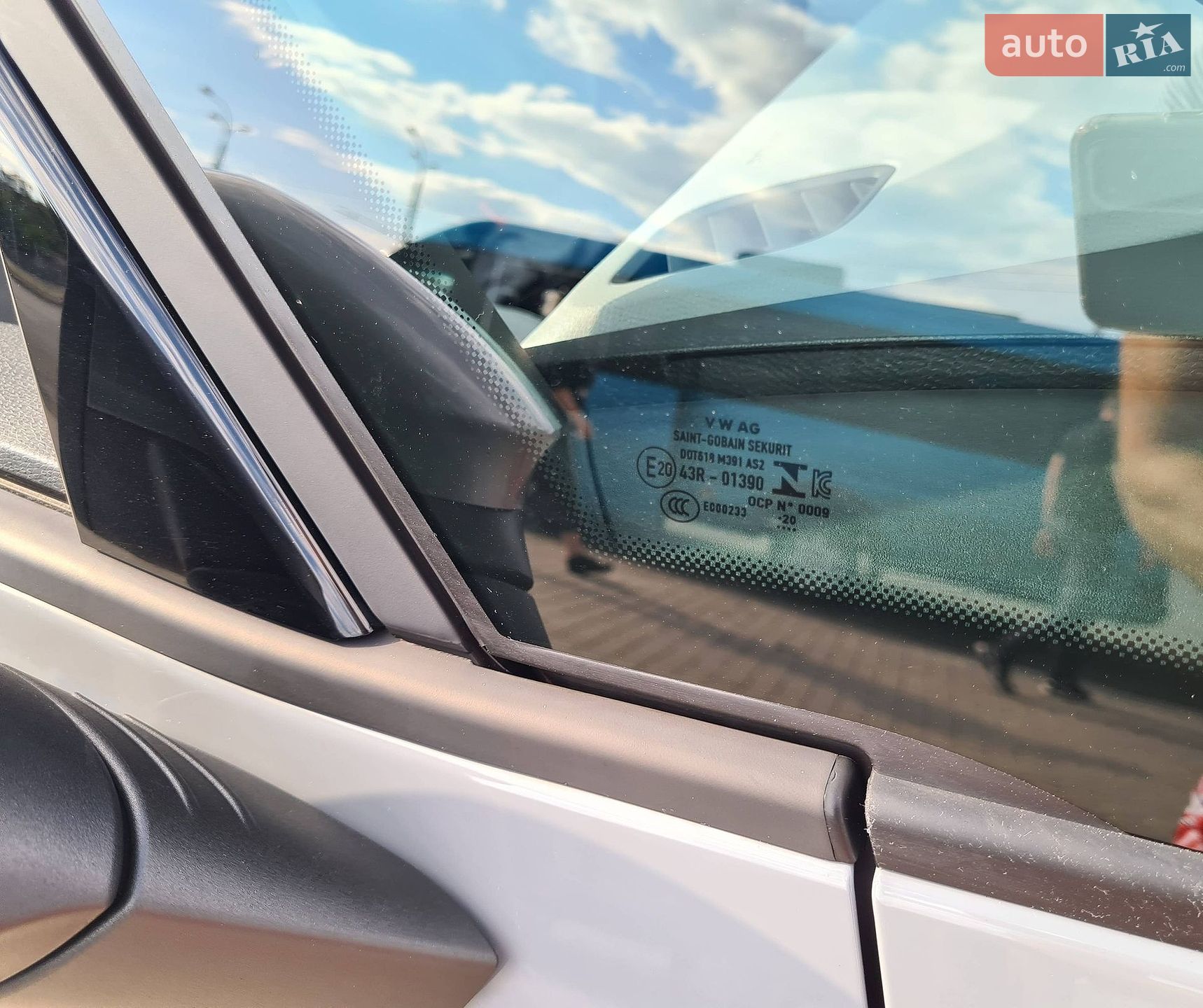 Volkswagen ID.3 2020 VIN WVWZZZE1ZLP017471 фото оголошення 27 з 50