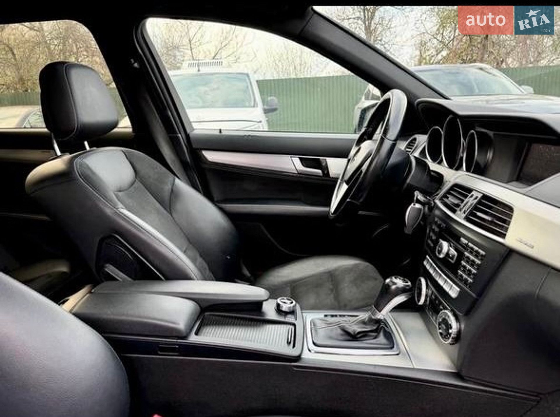 Mercedes-Benz C-Class 2014 VIN WDD2042011G307479 фото оголошення 10 з 14
