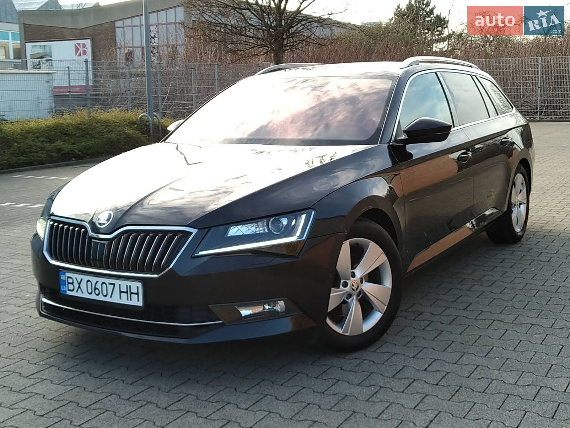 Skoda Superb 2018 VIN TMBJG9NP3J7580234 фото оголошення 175 з 210