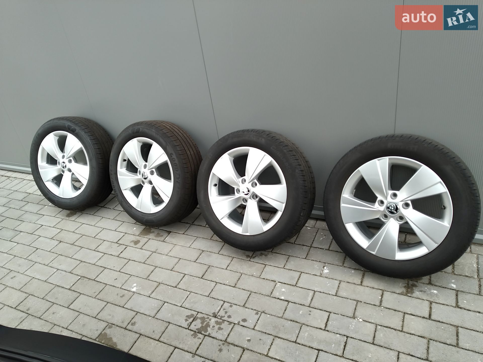 Skoda Superb 2018 VIN TMBJG9NP3J7580234 фото оголошення 177 з 210