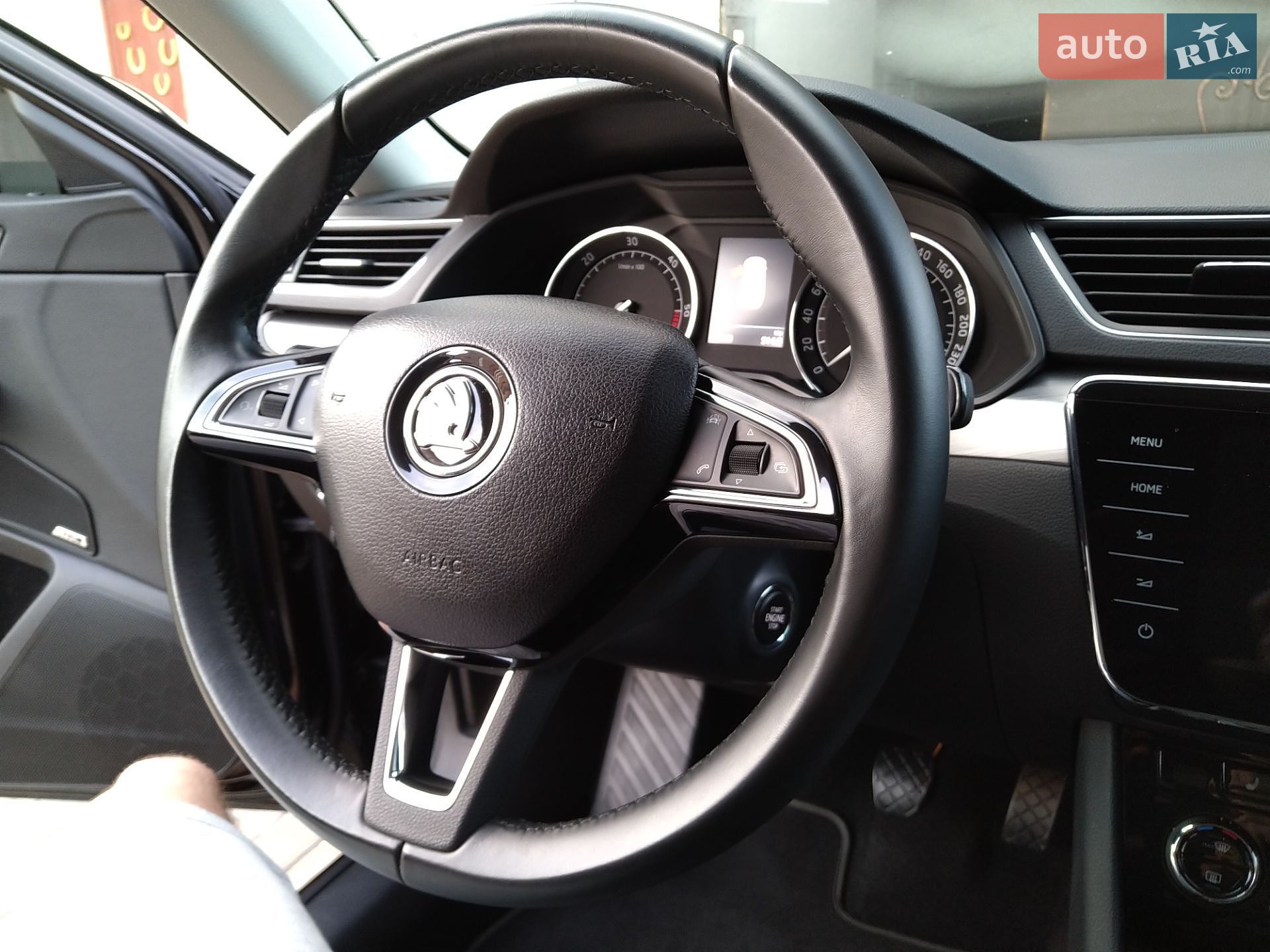 Skoda Superb 2018 VIN TMBJG9NP3J7580234 фото оголошення 194 з 210