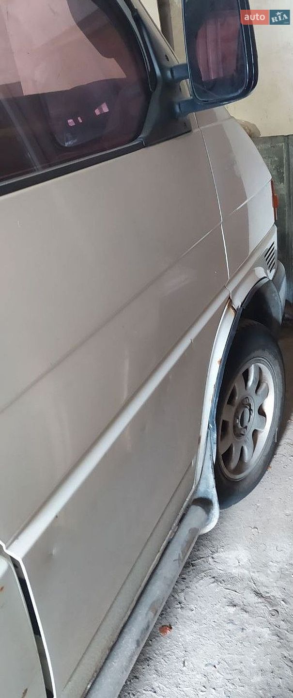 Volkswagen Transporter 2000 VIN WV1ZZZ70ZYX126798 фото оголошення 3 з 15