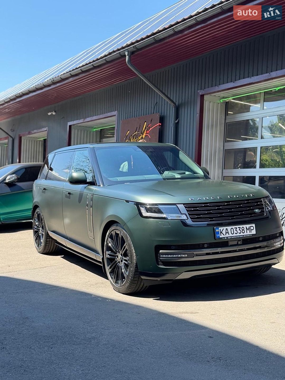 Land Rover Range Rover 2024 VIN SALKABB98RA244850 фото оголошення 26 з 31