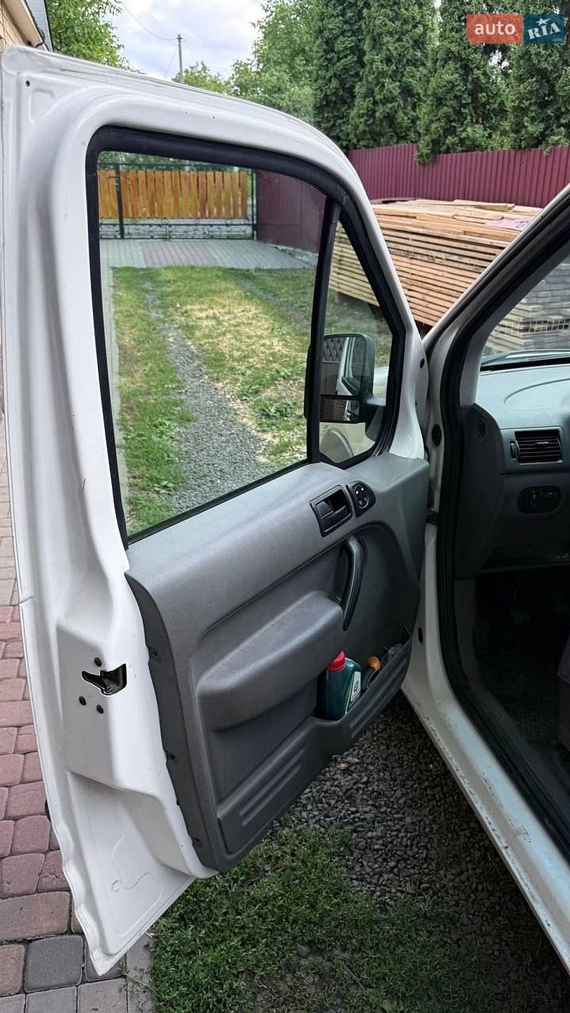 Ford Transit Connect 2006 VIN WF0TXXTTPT6U16788 фото оголошення 5 з 17