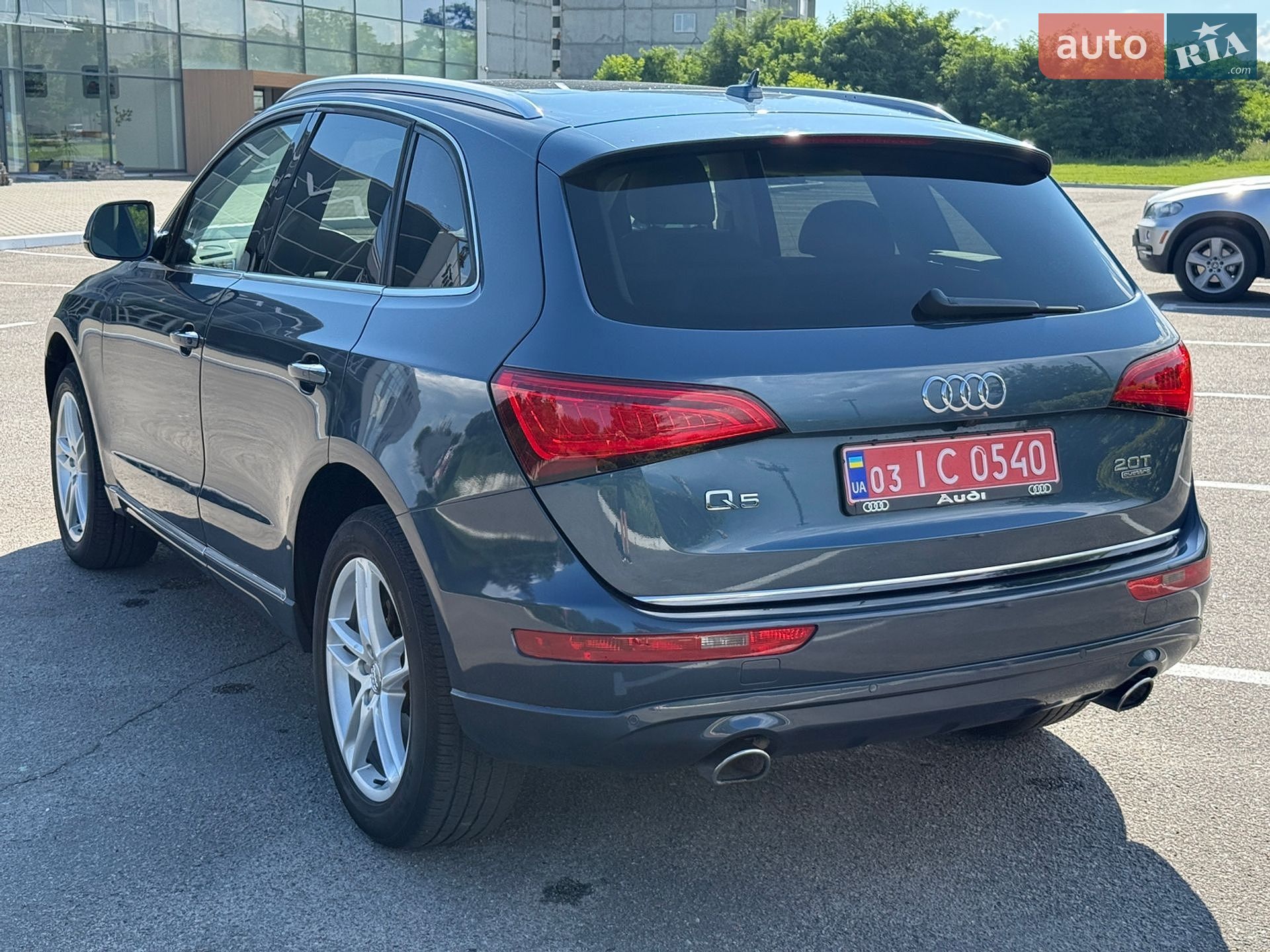 Audi Q5 2016 VIN WA1L2AFP6GA121972 фото оголошення 17 з 92