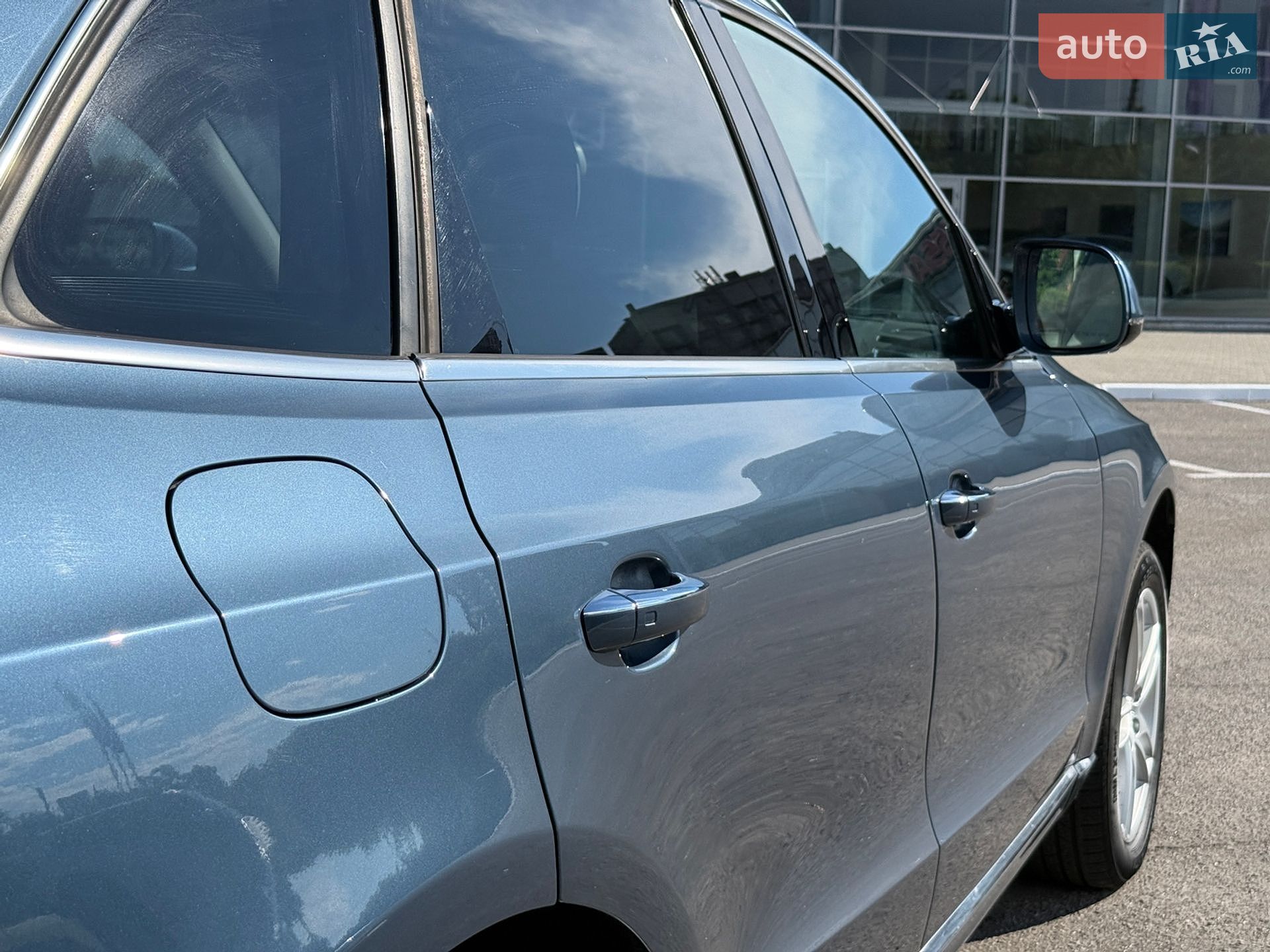 Audi Q5 2016 VIN WA1L2AFP6GA121972 фото оголошення 37 з 92
