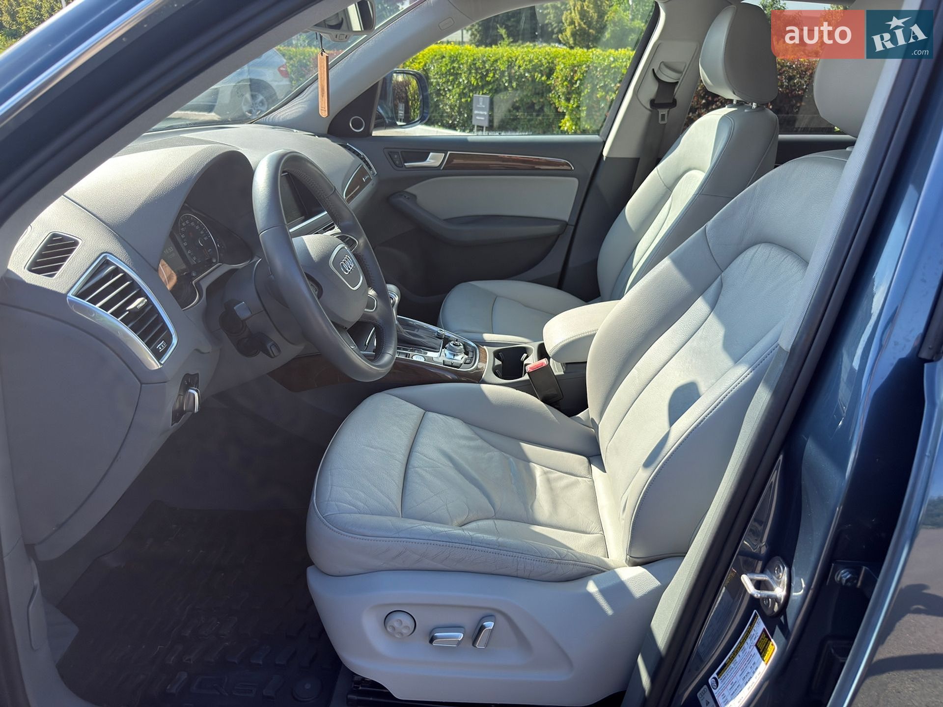 Audi Q5 2016 VIN WA1L2AFP6GA121972 фото оголошення 63 з 92